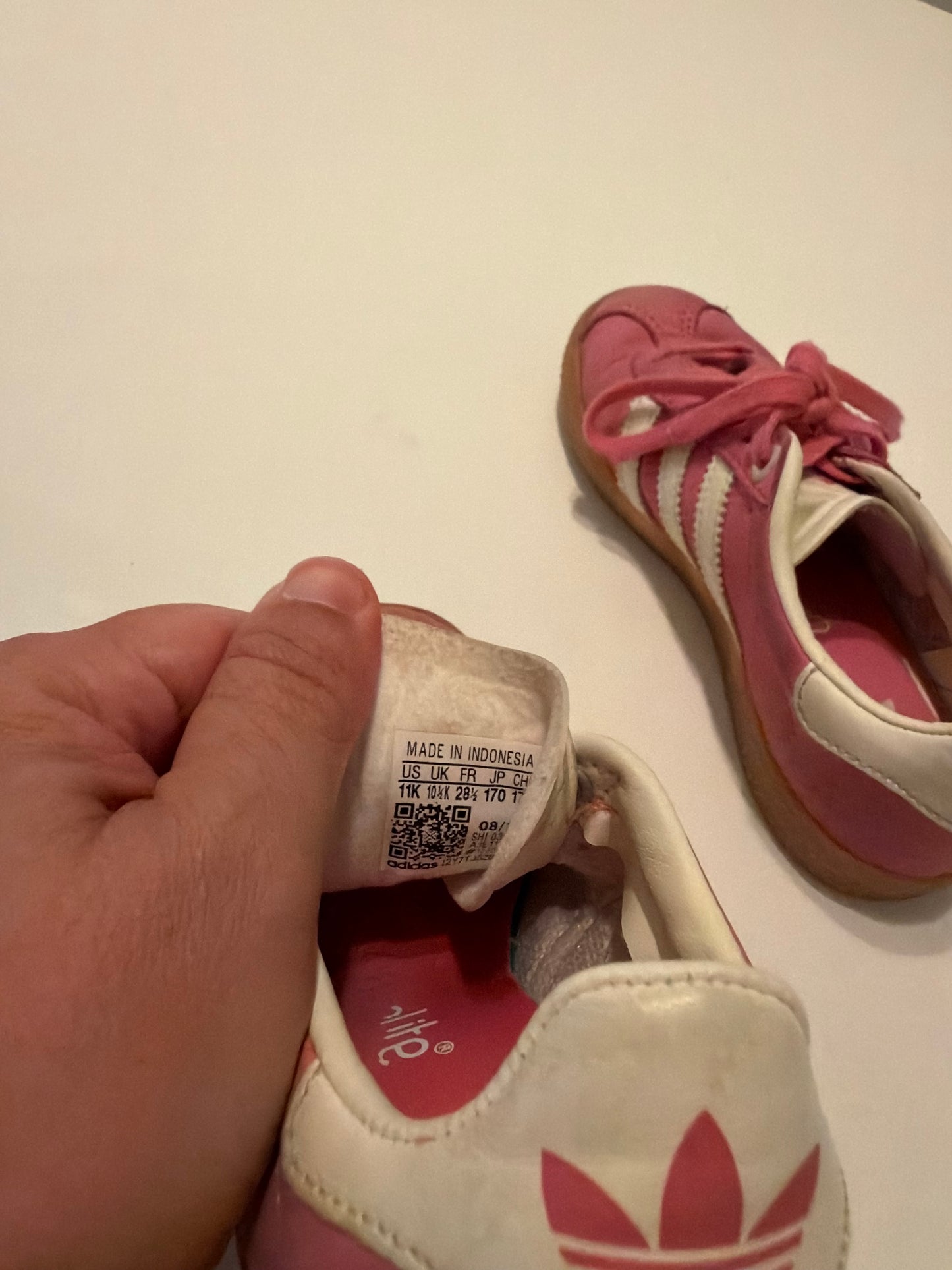 Adidas gazelle size toddler 11