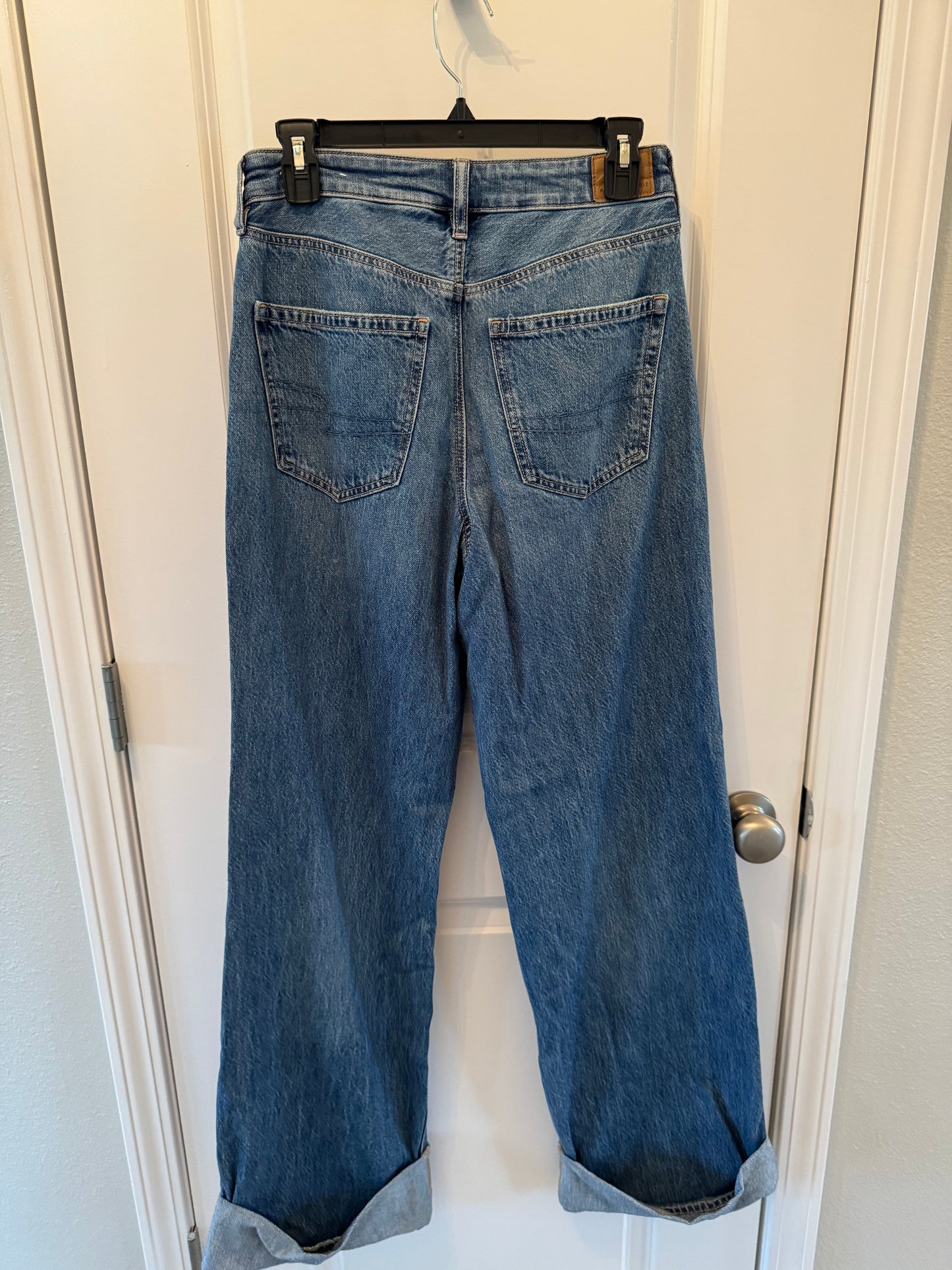 American Eagle Women’s Wide Leg Jeans Size 4L