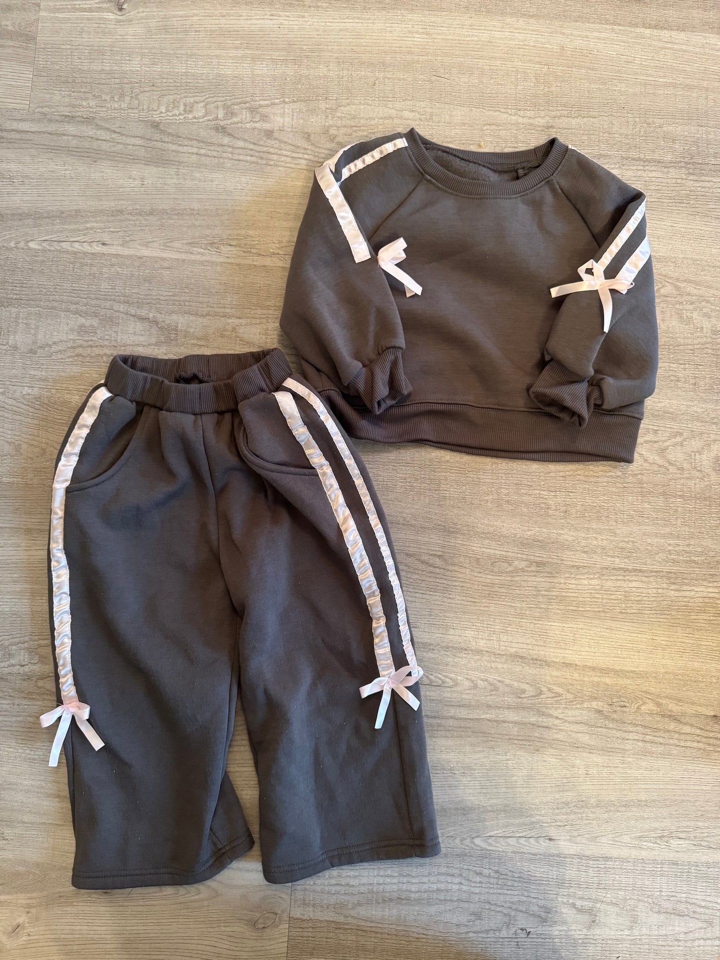 Bow Matching Set Toddler Size 4 Years