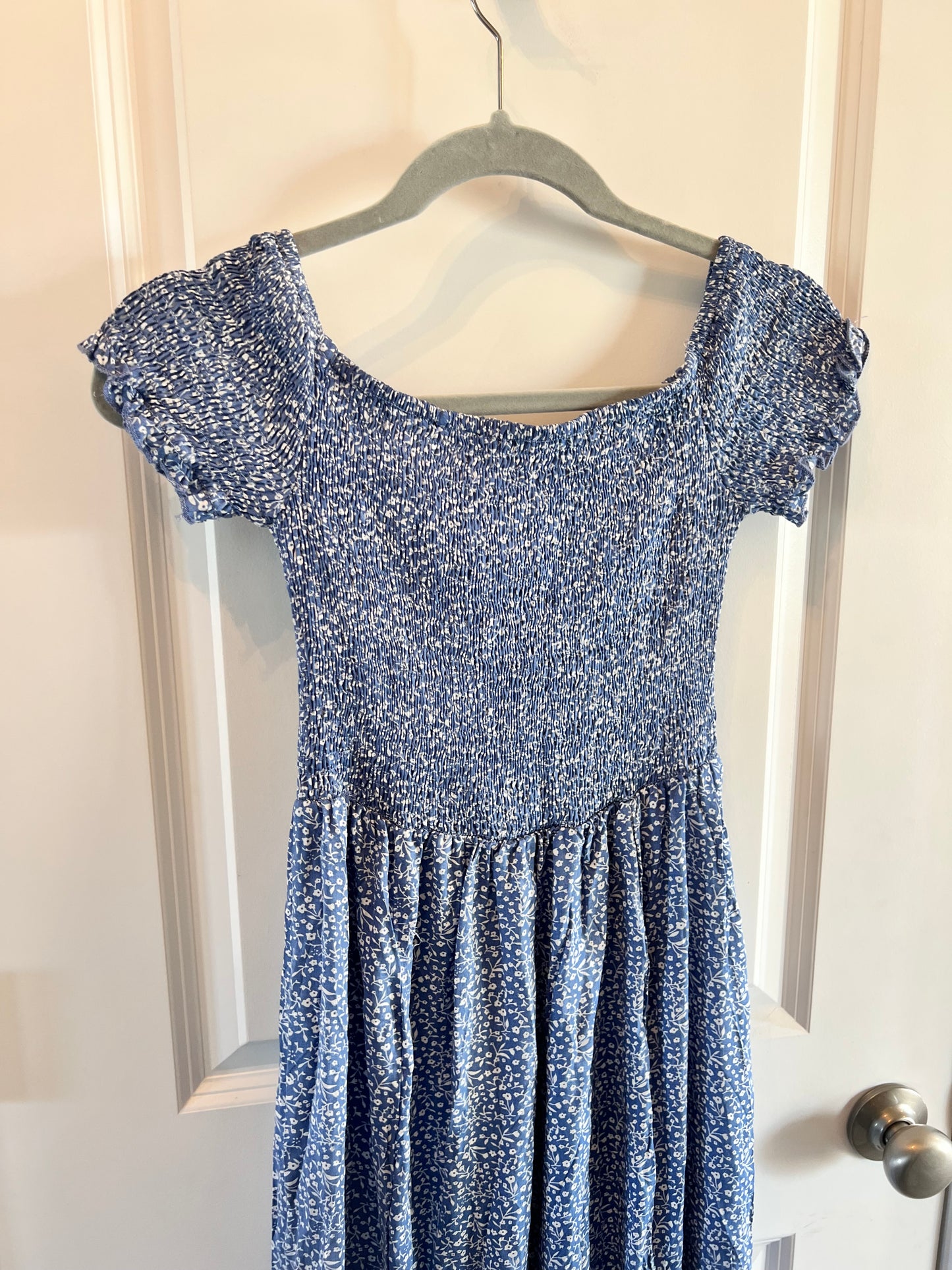 Ditzy Floral Smock Midi Dress Women’s XS Blue