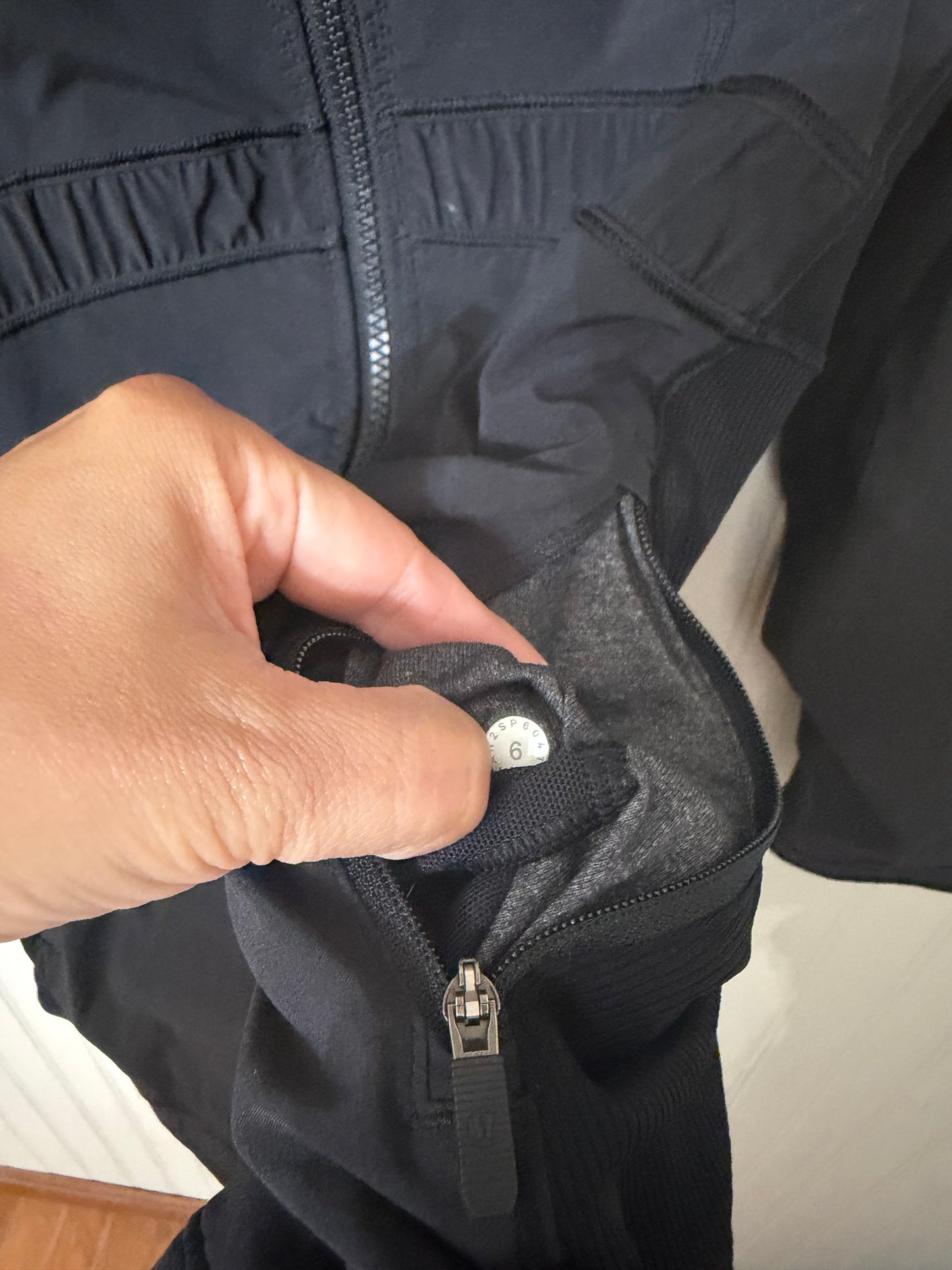 Women’s Black Lululemon Jacket Size 6