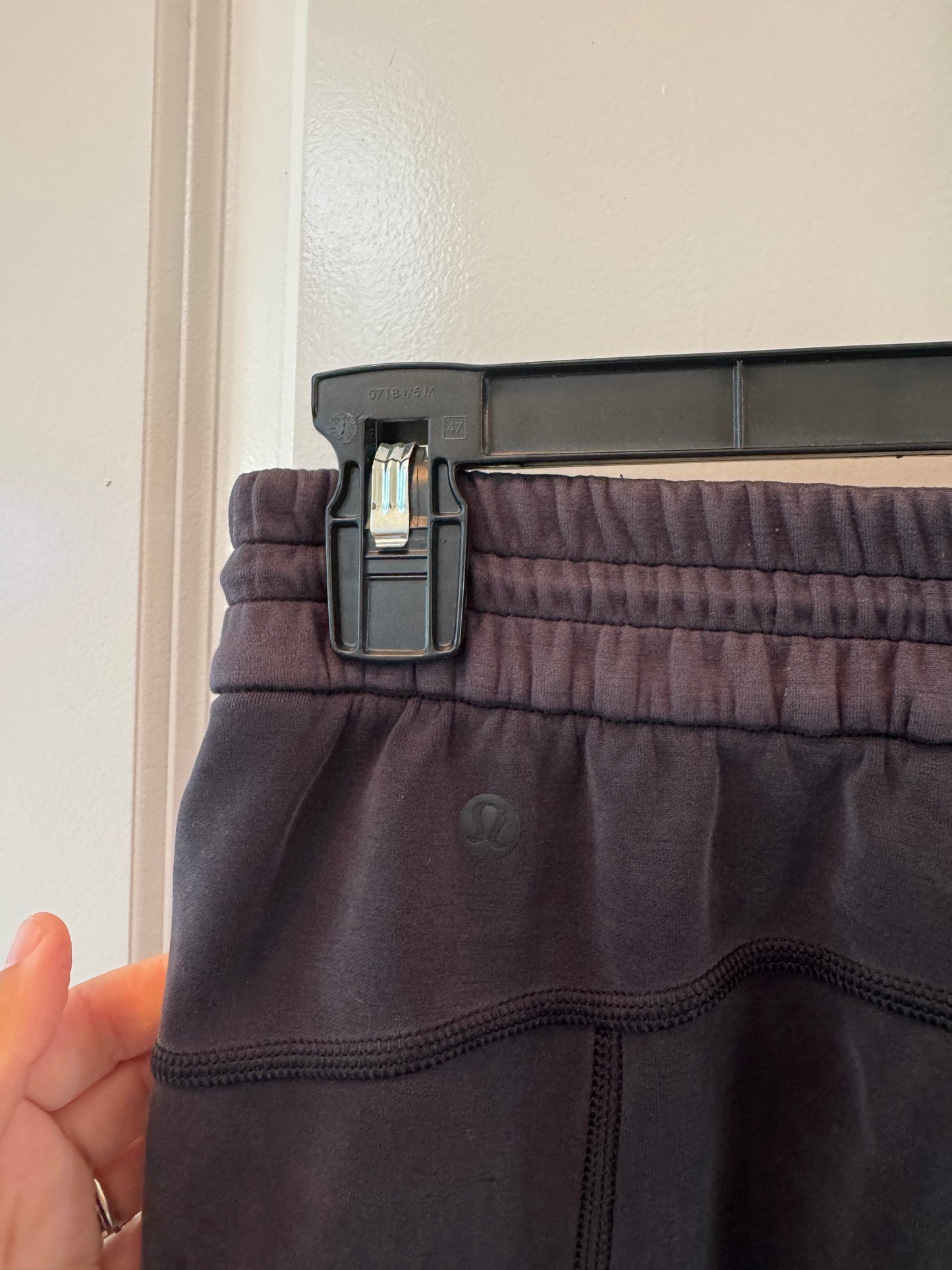 Lululemon Softstreme High-Rise Pant Women’s Size 4