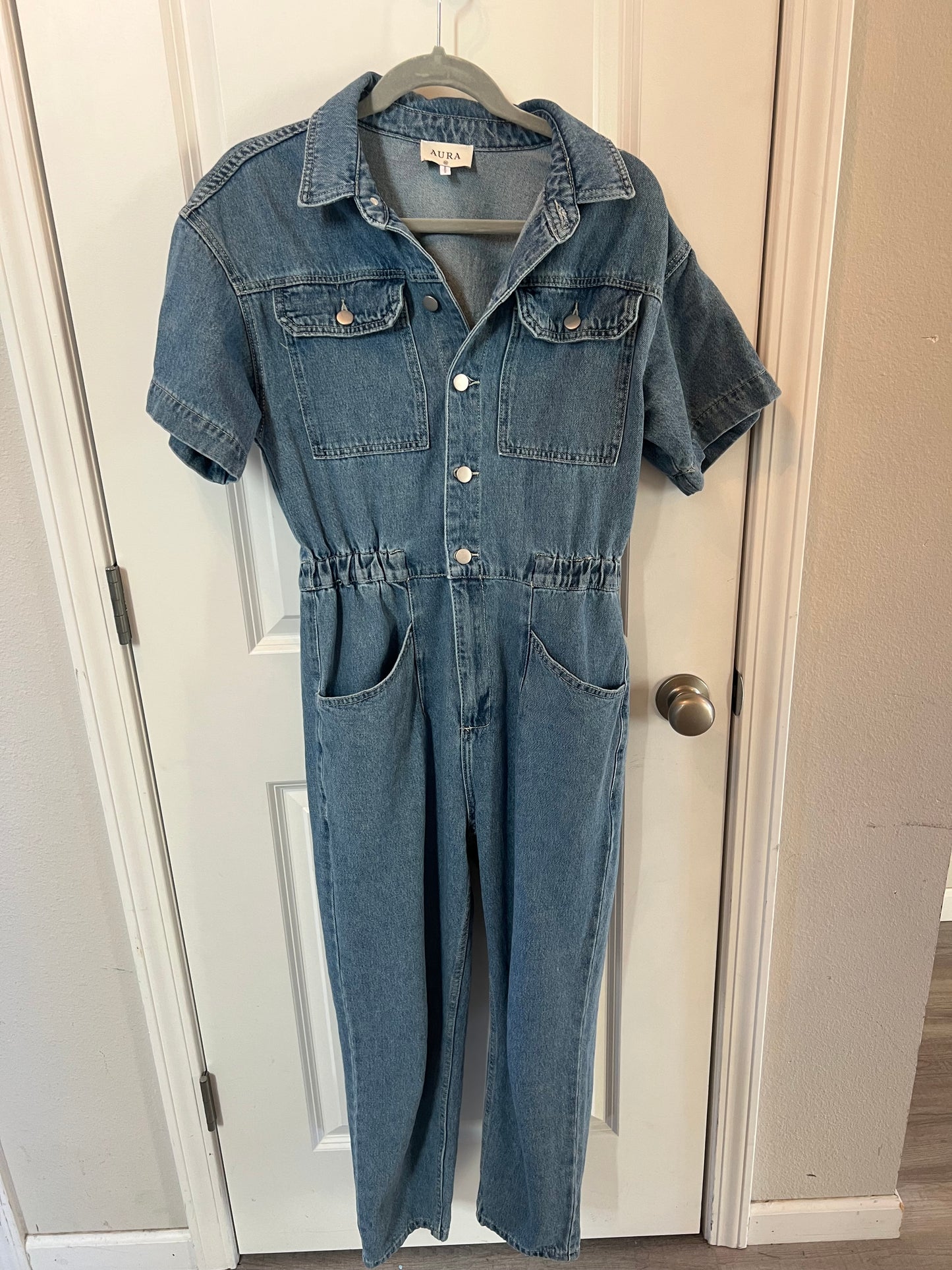 Aura Denim Jumpsuit Women’s Size Medium 8-10