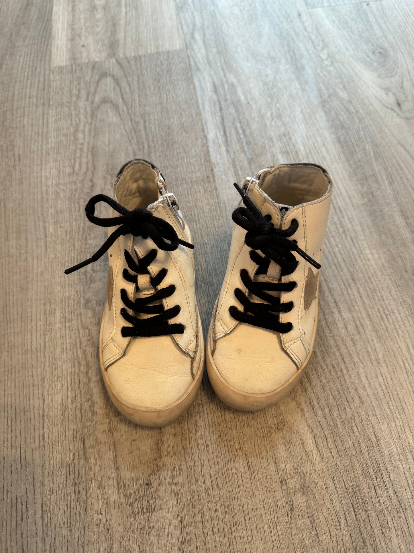 Lola & The Boys High Top Star Sneakers Toddler Size 7 White