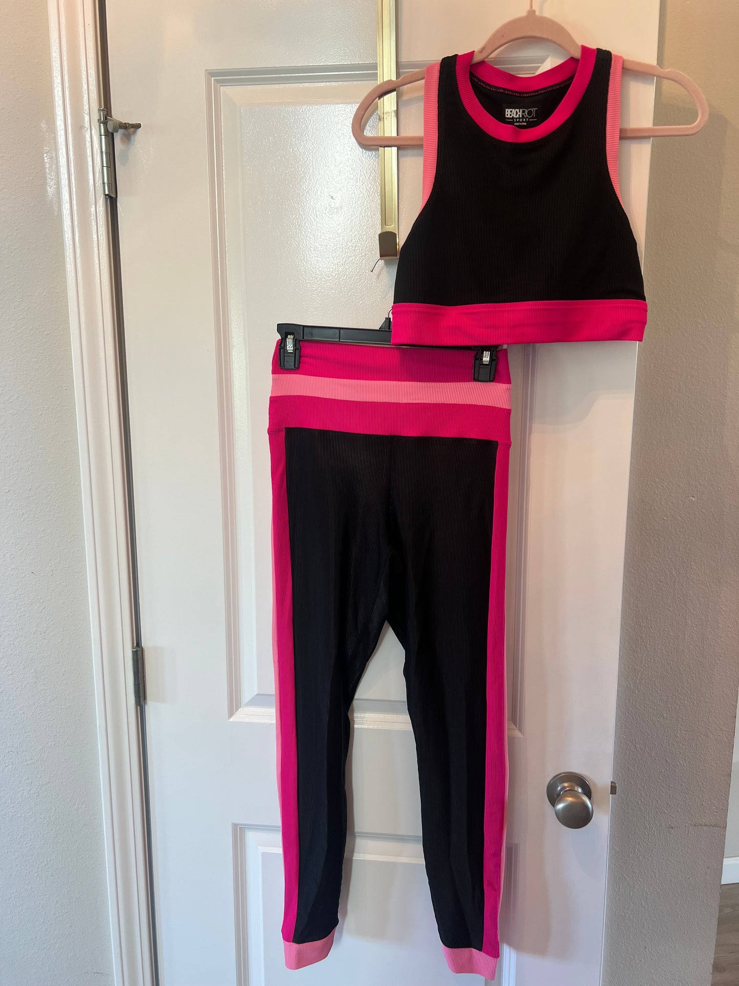 Beach Riot Matching Set Women’s Size Medium 8-10 Black