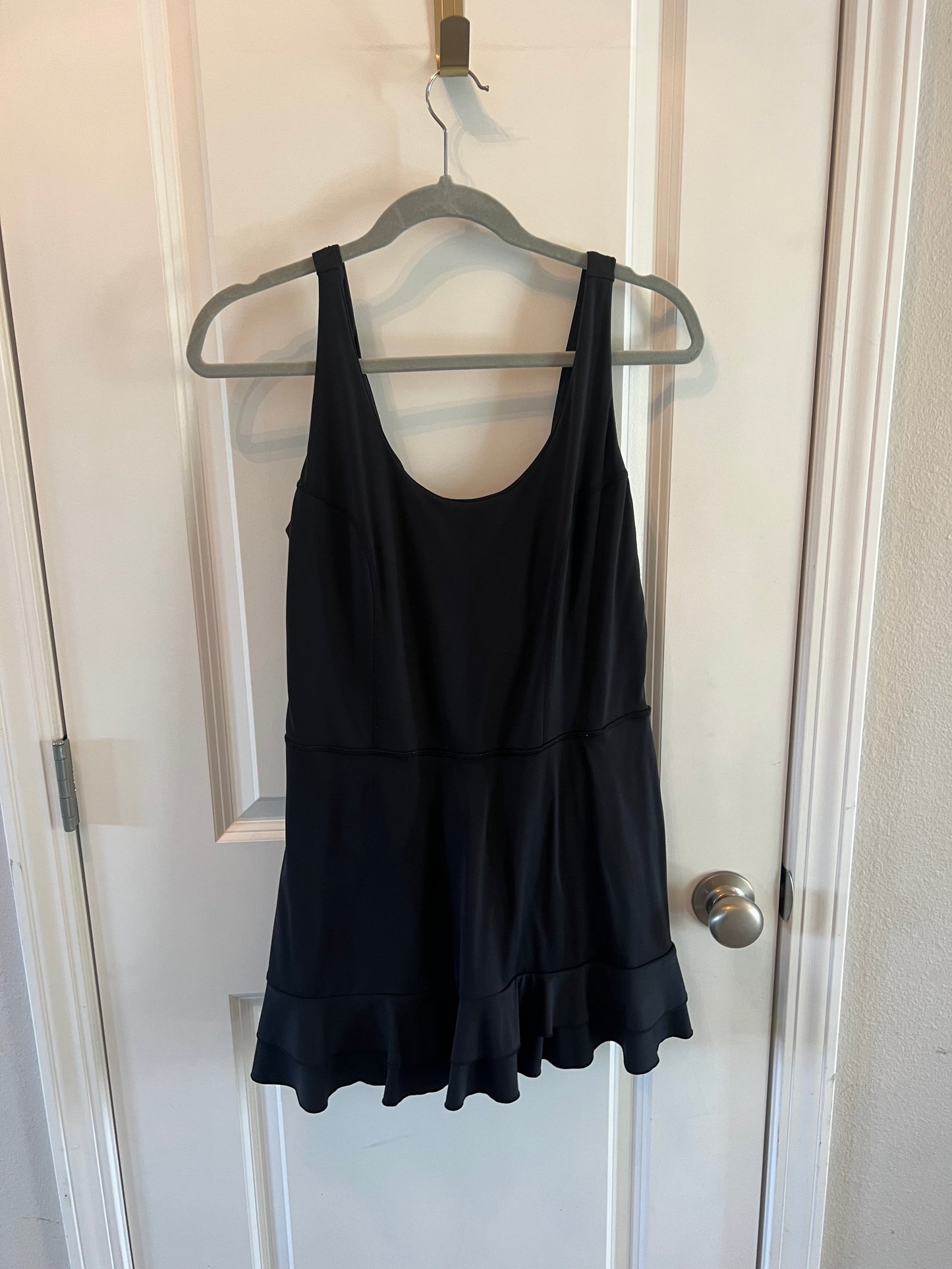 JoyLab Athletic Sleeveless Dress w Built In Shorts Women’s Size Large 12-14 Black
