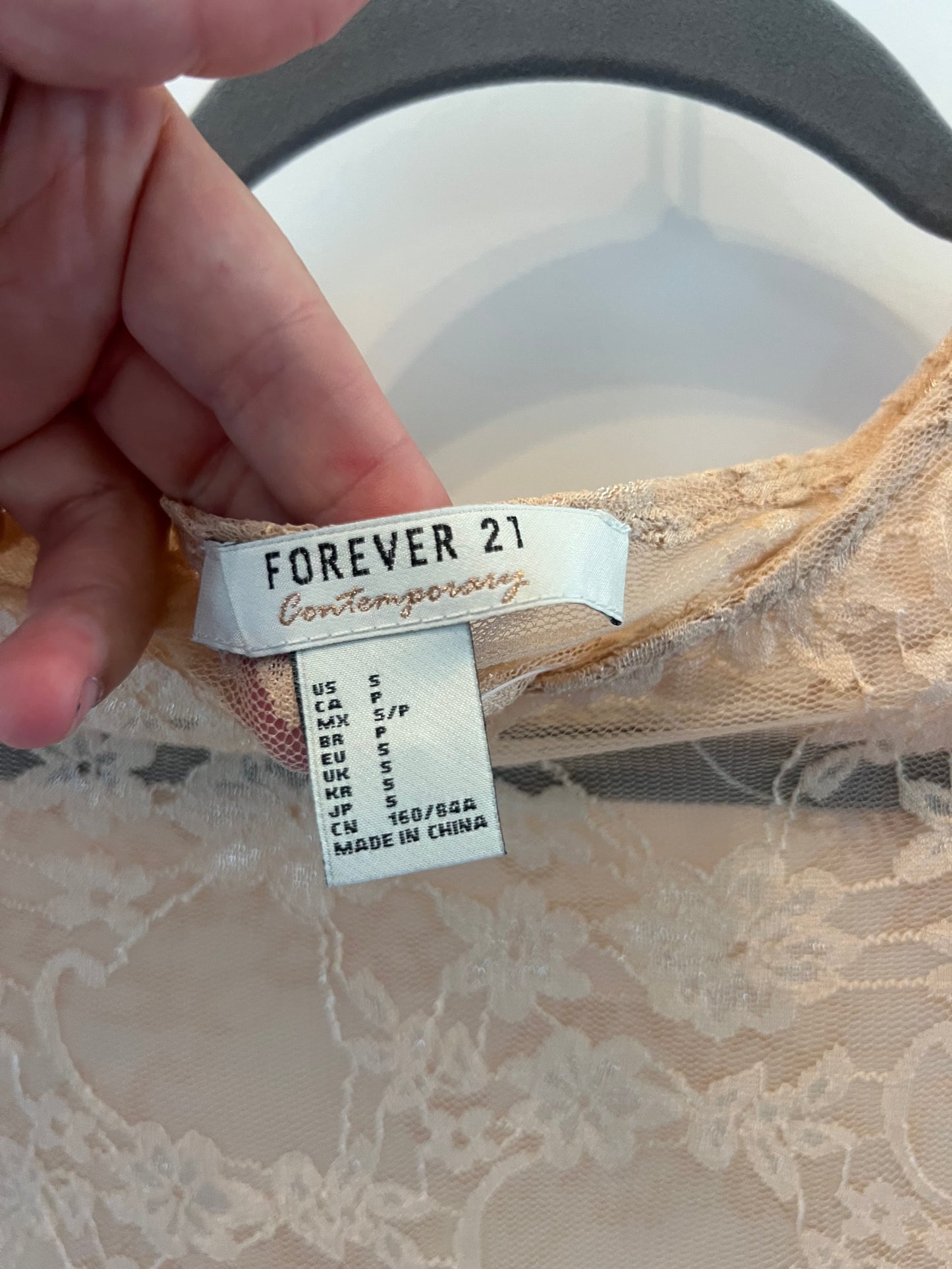 Sheer Lace Long Sleeve Bodysuit Women’s Size Small Cream
