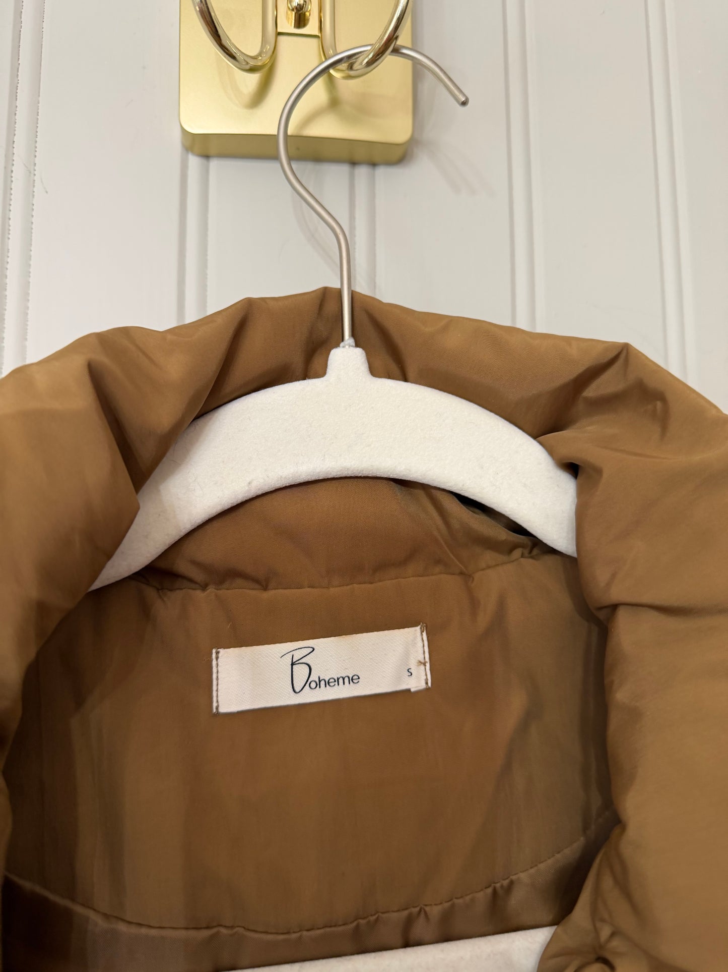 Ruffle Sleeve Puffer Vest Women’s Small Tan