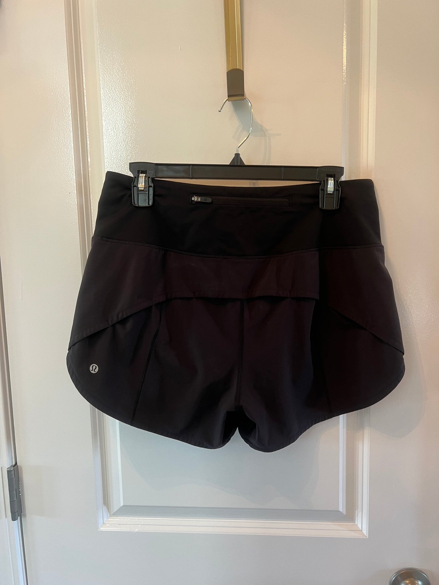 Lululemon Black Shorts Size 8