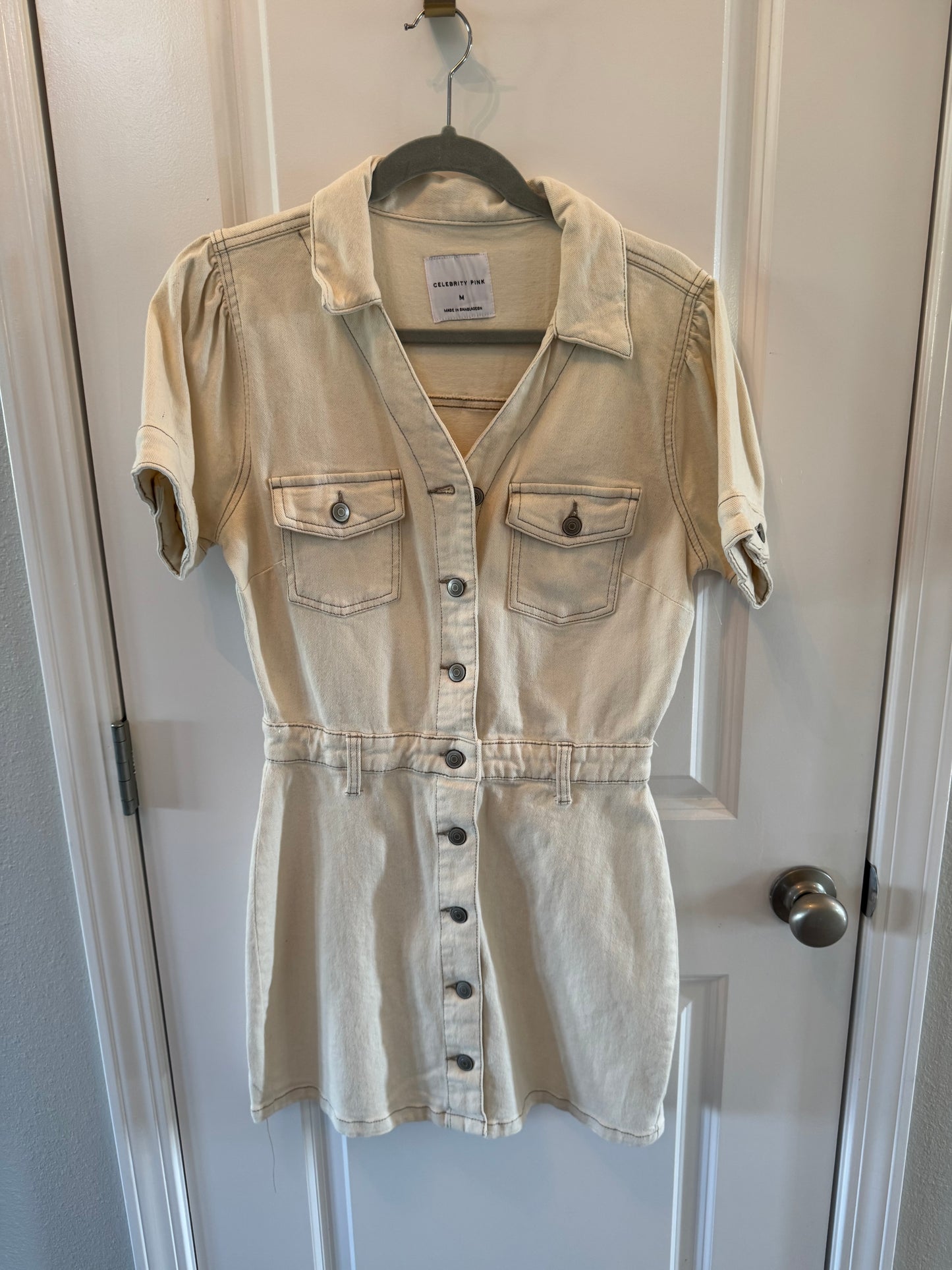 Celebrity Pink Button Front Denim Dress Women’s Medium
