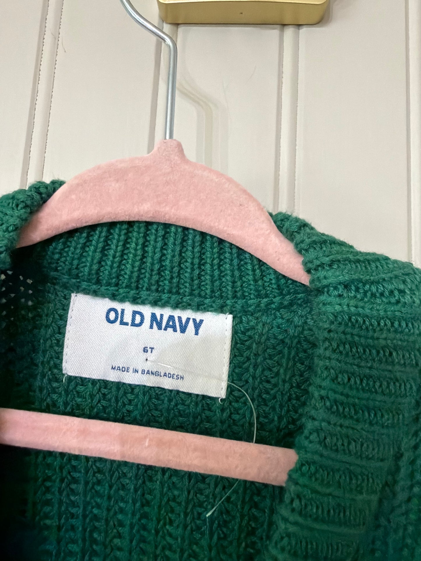 Old Navy Merry & Bright Sweater Girl’s Size 6T