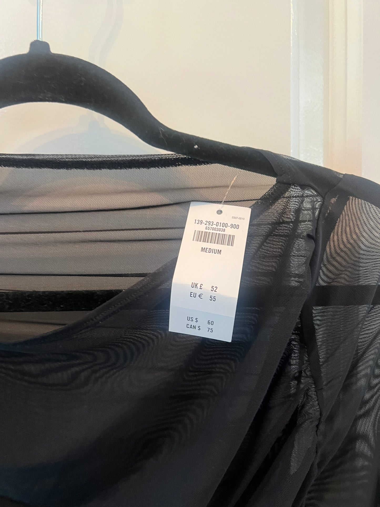 Abercrombie & Fitch Sheer Long Sleeve Bodysuit Women’s Size Medium 8-10 Black