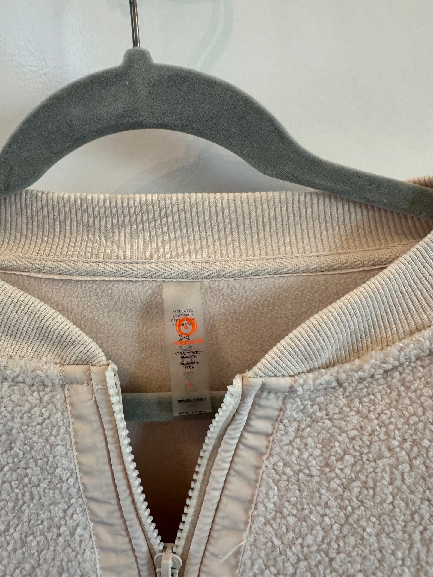 Mono B Micro-Fleece Full Zip Bomber Jacket Women’s Large Cream NWT