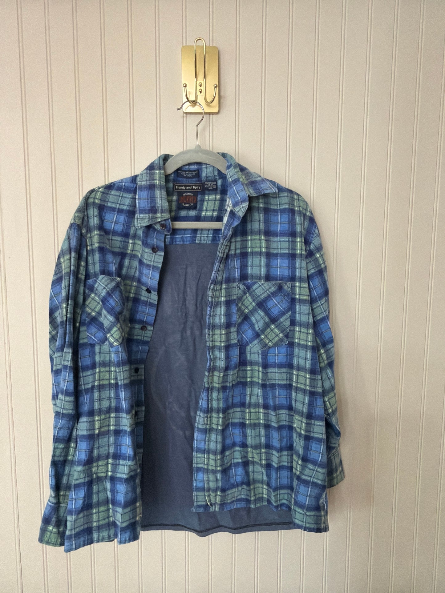 Nirvana Plaid Flannel Shirt Women’s Medium Blue