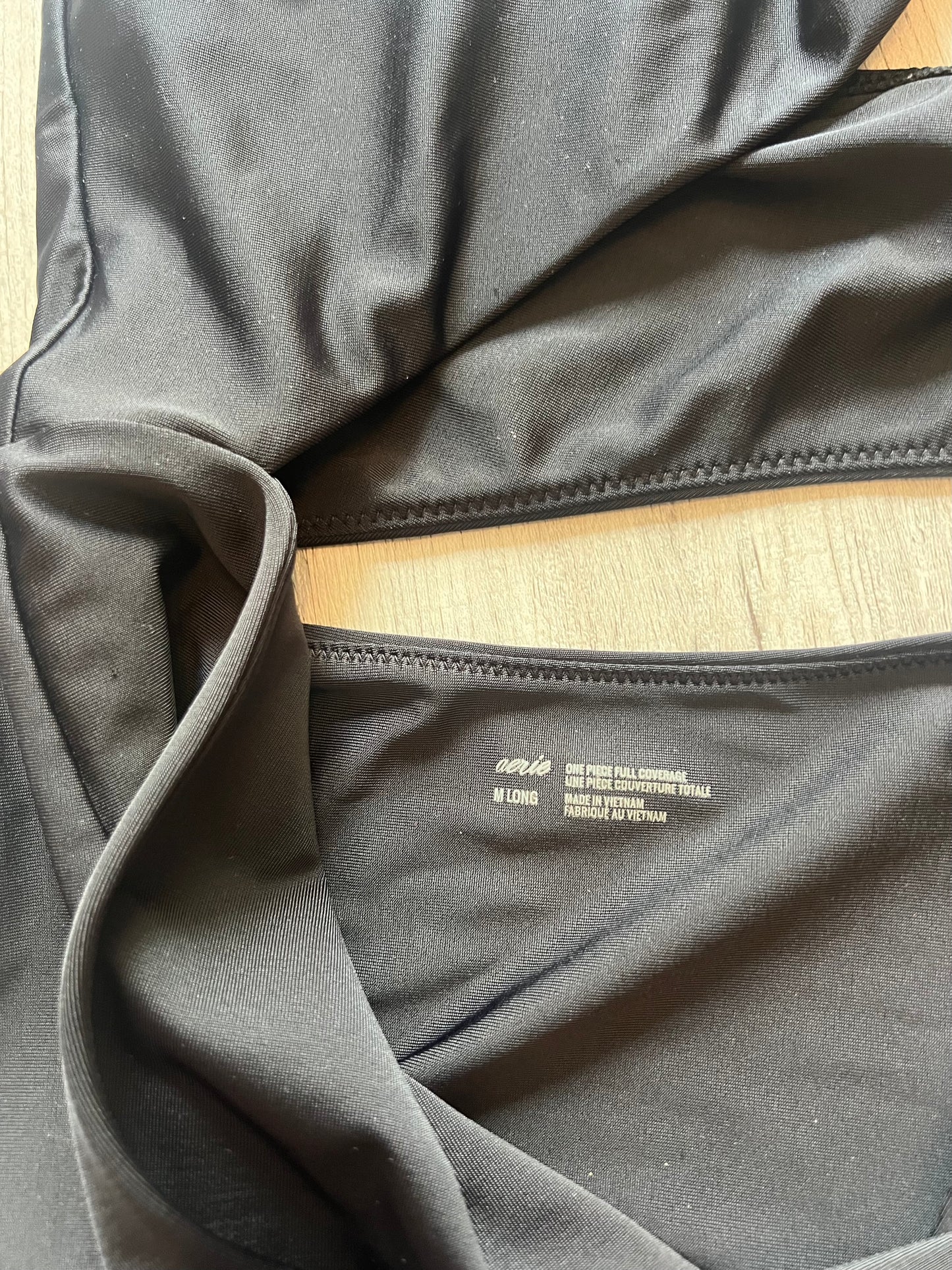 Women’s Black Aerie Swimsuit Size Medium (long)