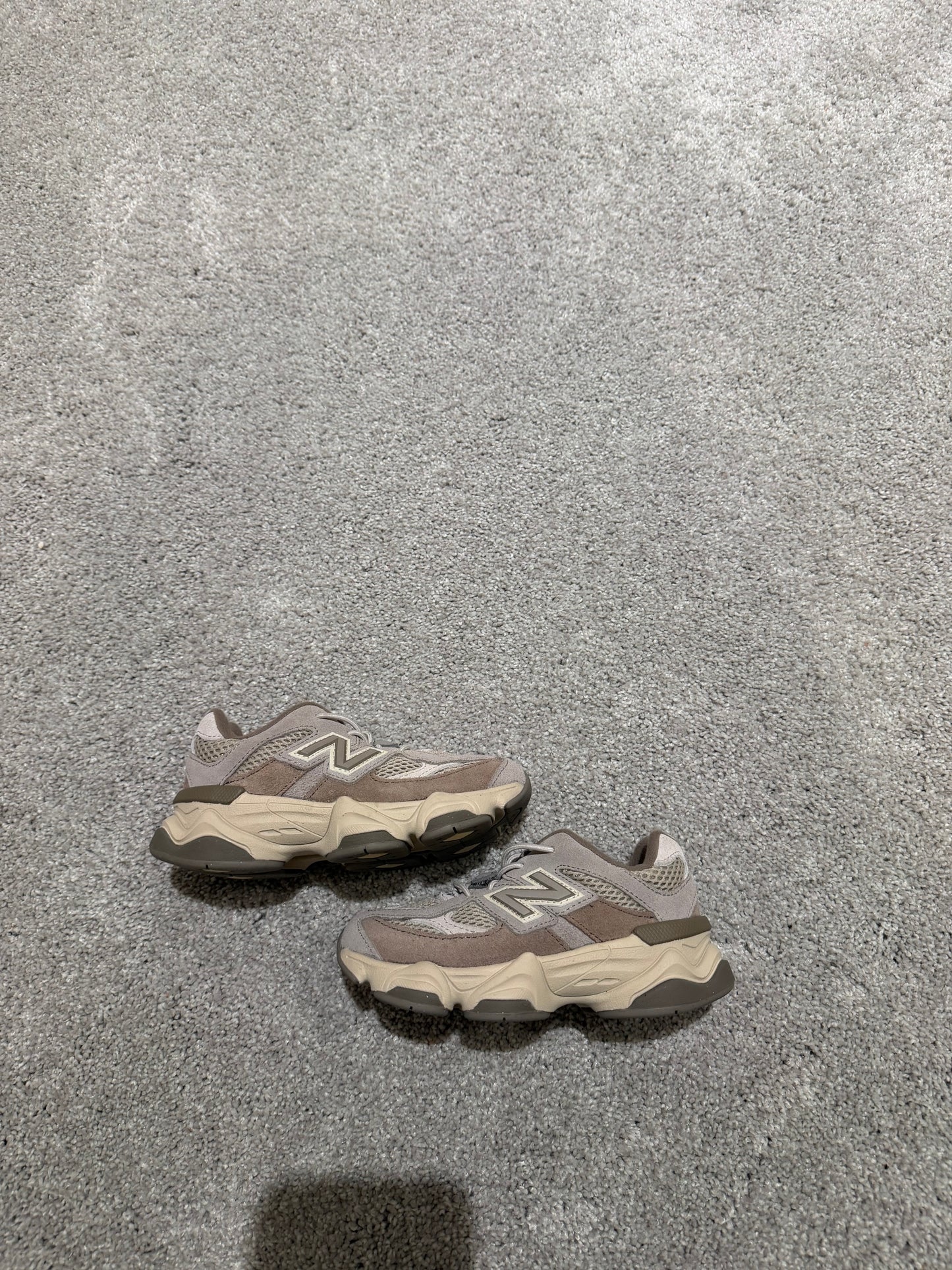 New Balance 9060 Bungee Shoes Toddler Size 9.5