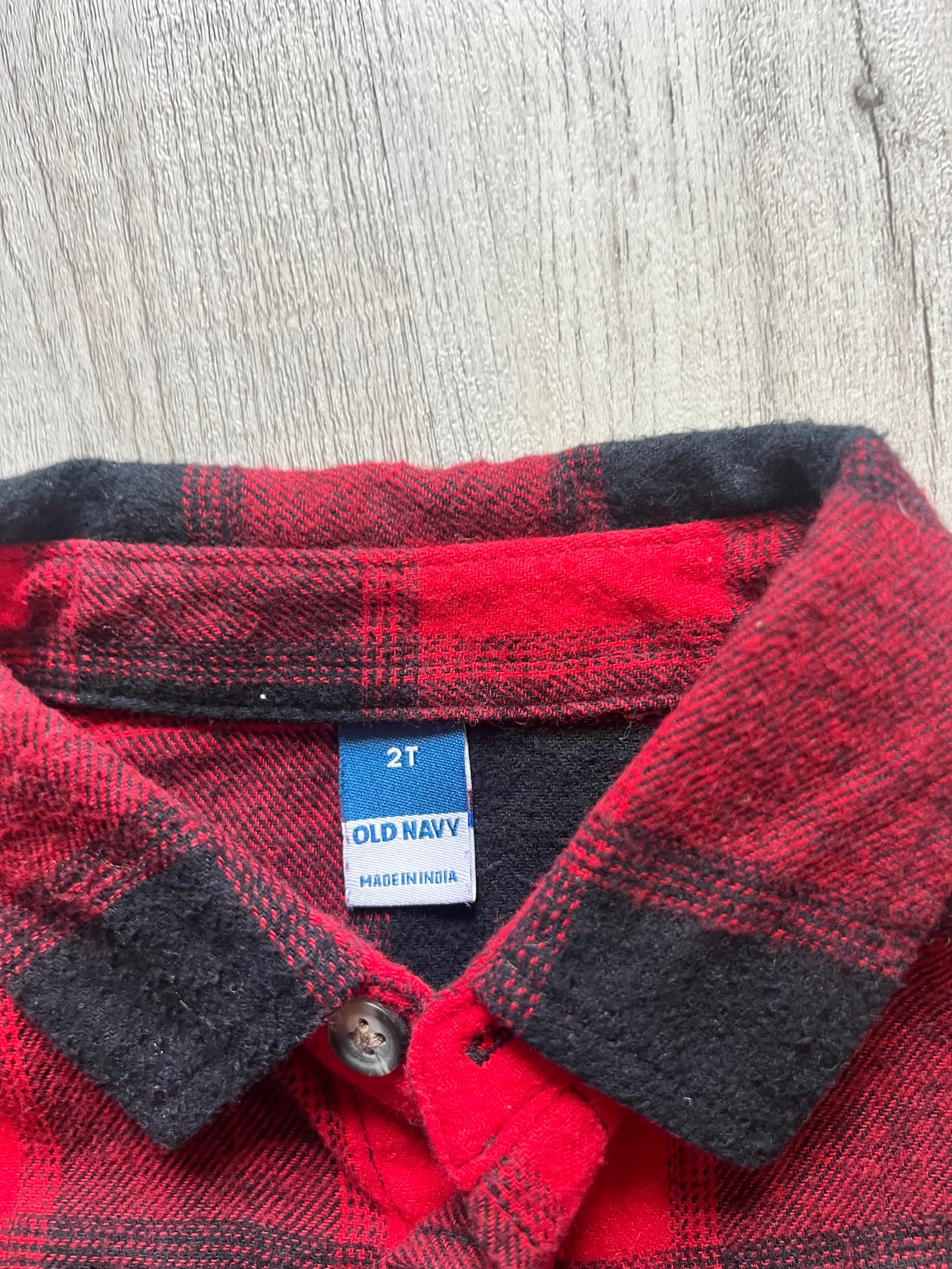 Old Navy Plaid Flannel Toddler Boy’s Size 2T Red