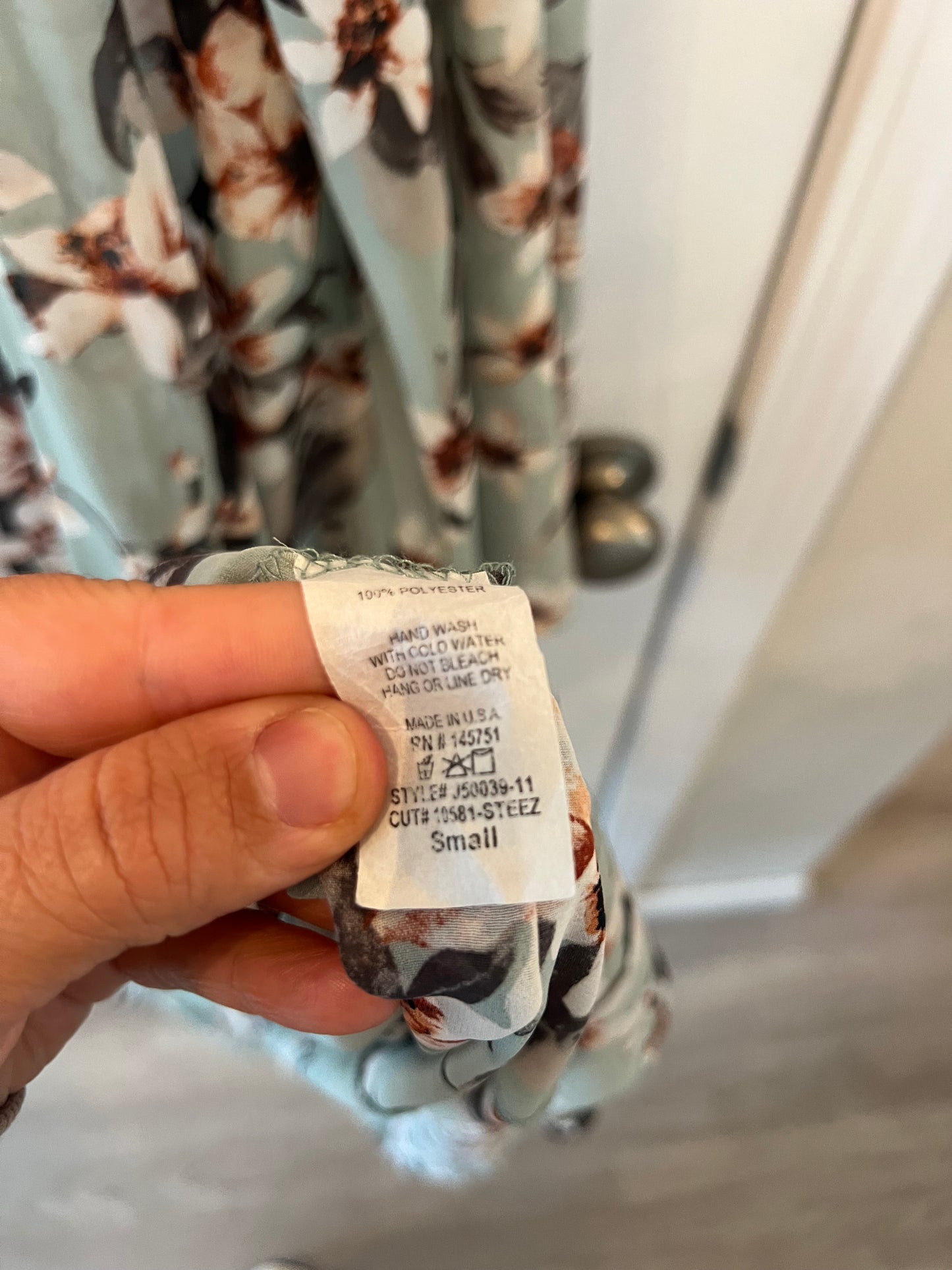 Pink Blush Floral Swim Cover-Up Women’s Small NWT