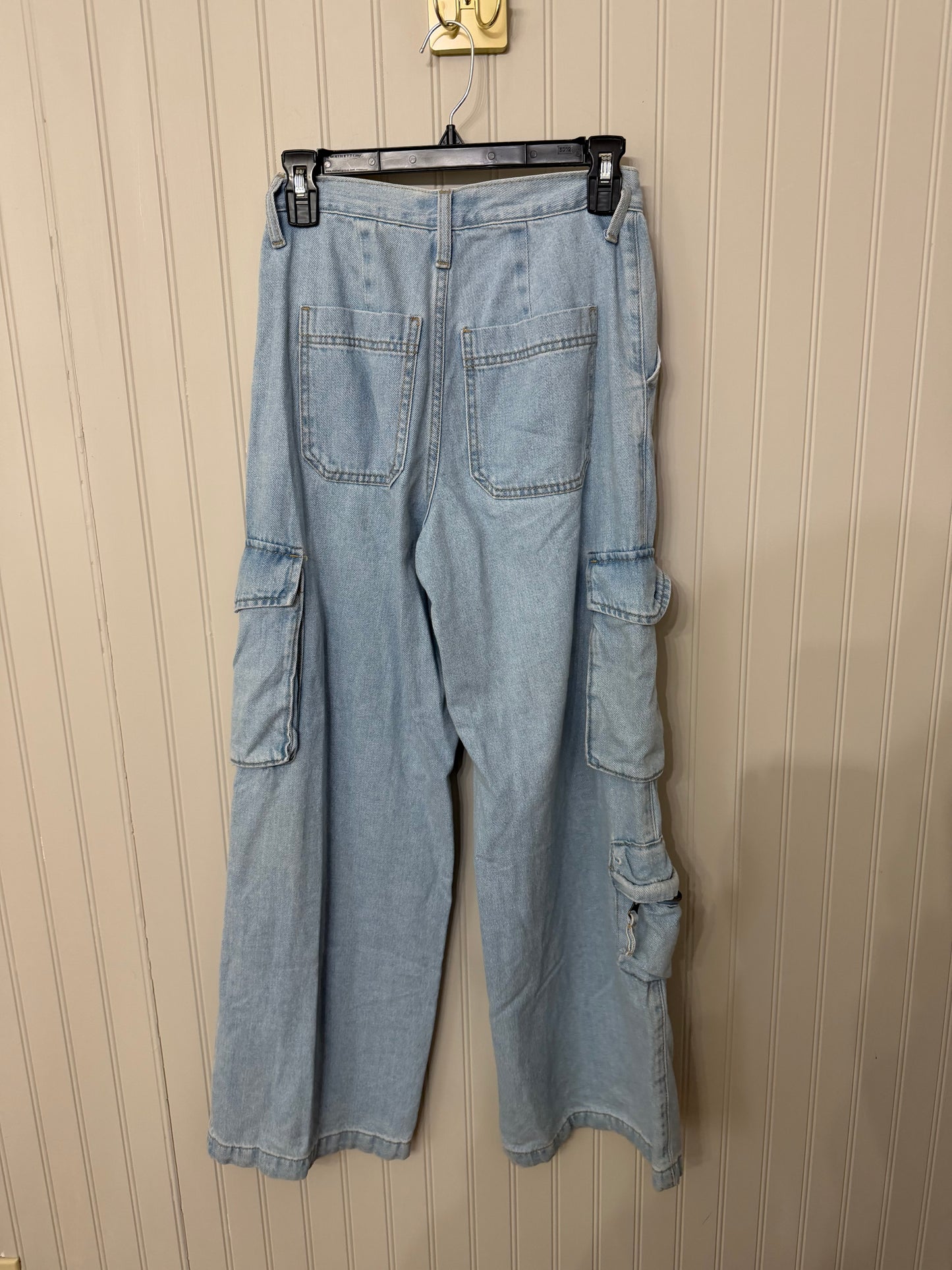 Universal Threads Cargo Jeans Women’s Size 2