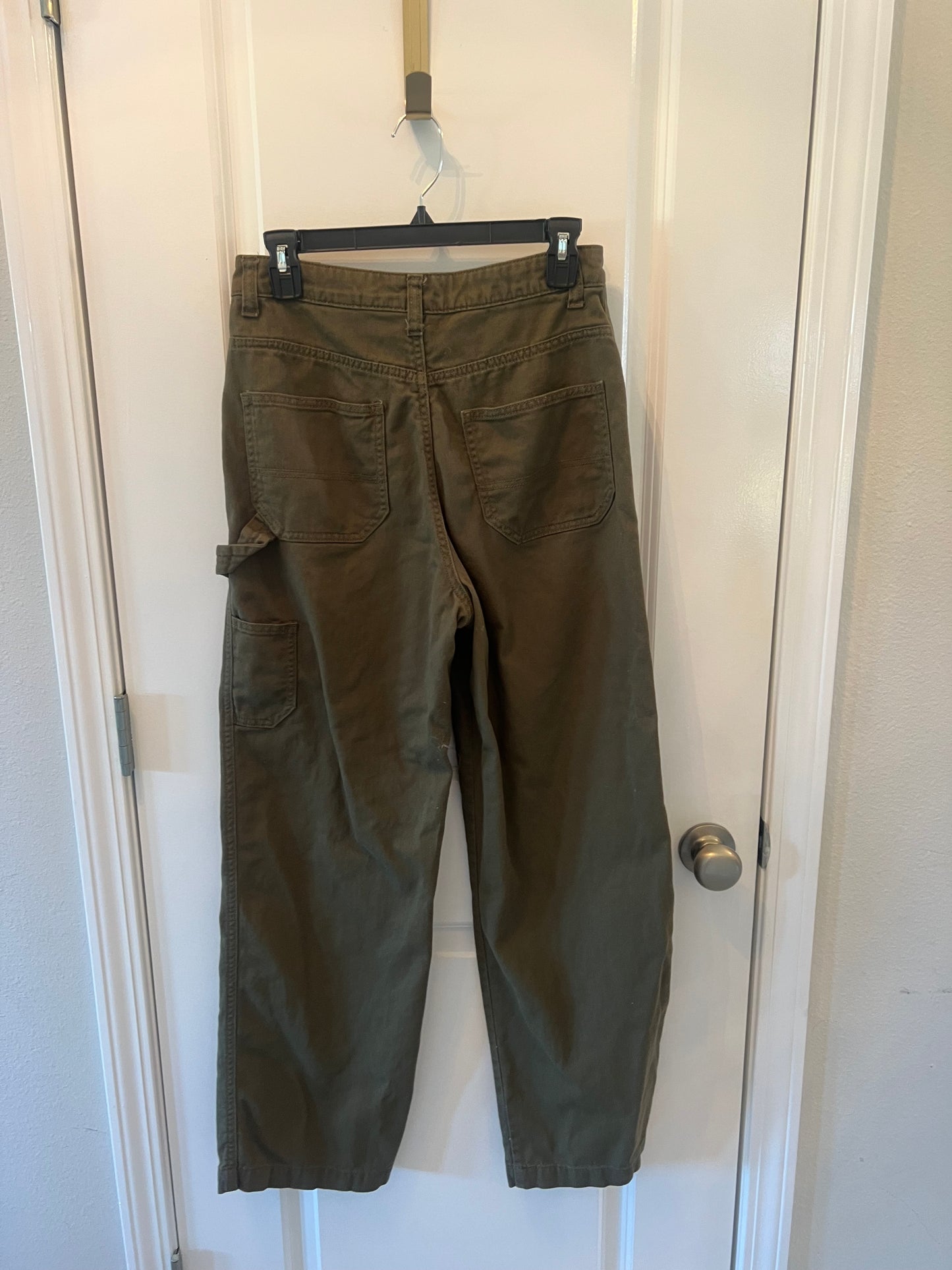 H&M Cargo Pants Women’s Size 6 Olive Green