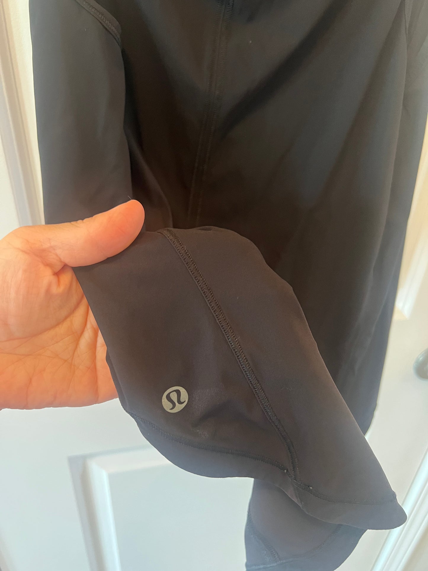 Women’s Lululemon Black Tank Size 8