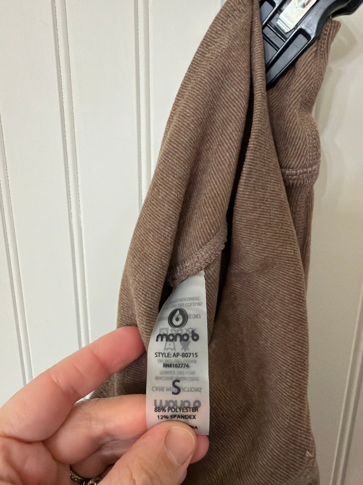 Mono B Active Matching Set Women’s Small Brown