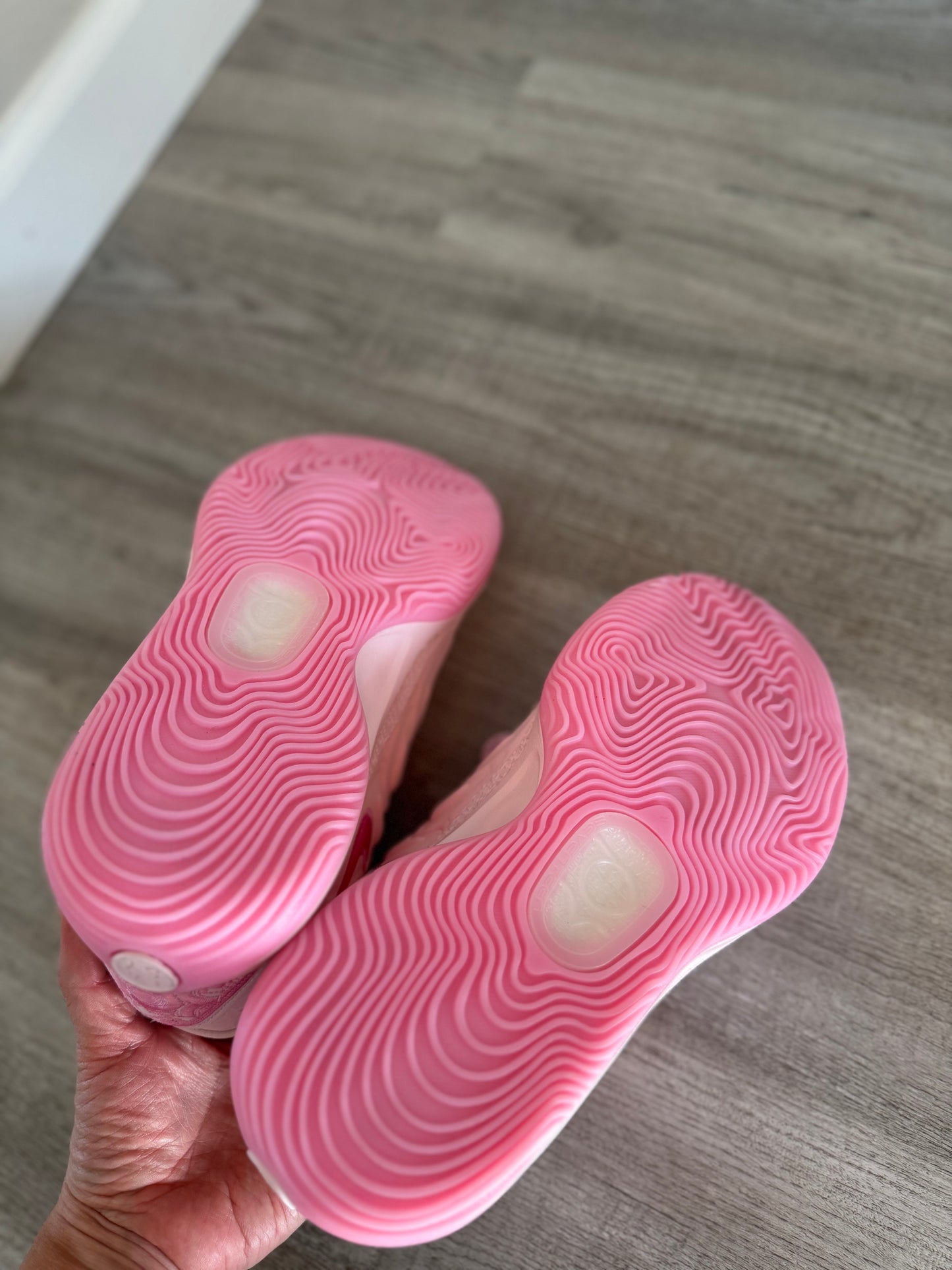 Nike KF 17 NRG Aunt Pearl Basketball Shoes Men’s Size 8 (Women’s 9.5)