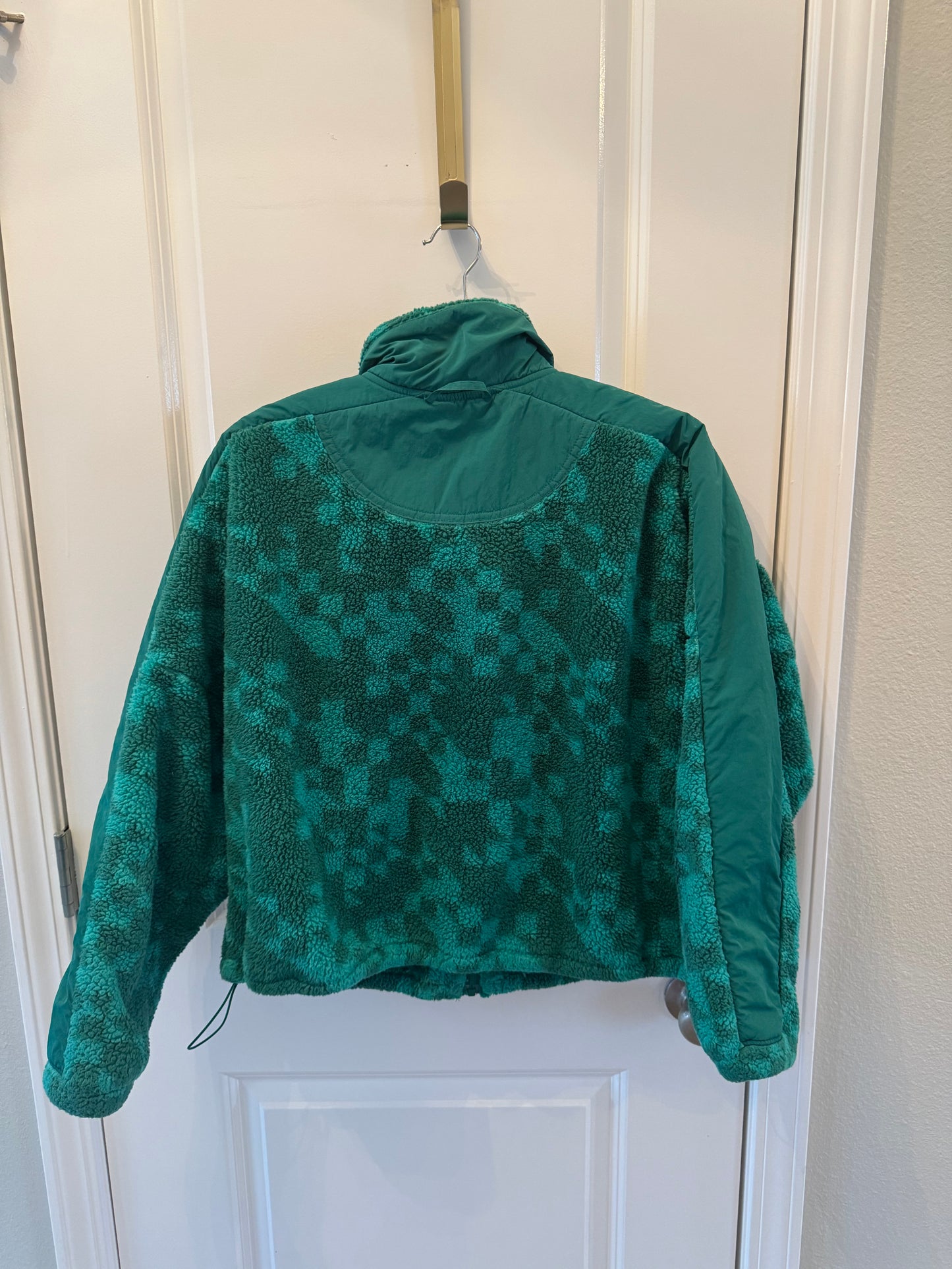 JoyLab Printed High Pile Jacket Women's Size Medium Pine Geo
