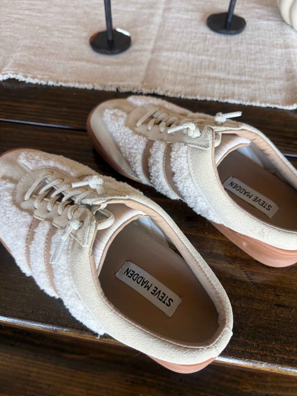 Steve Madden Sherpa Slip On Shoes Size Women’s 7.5