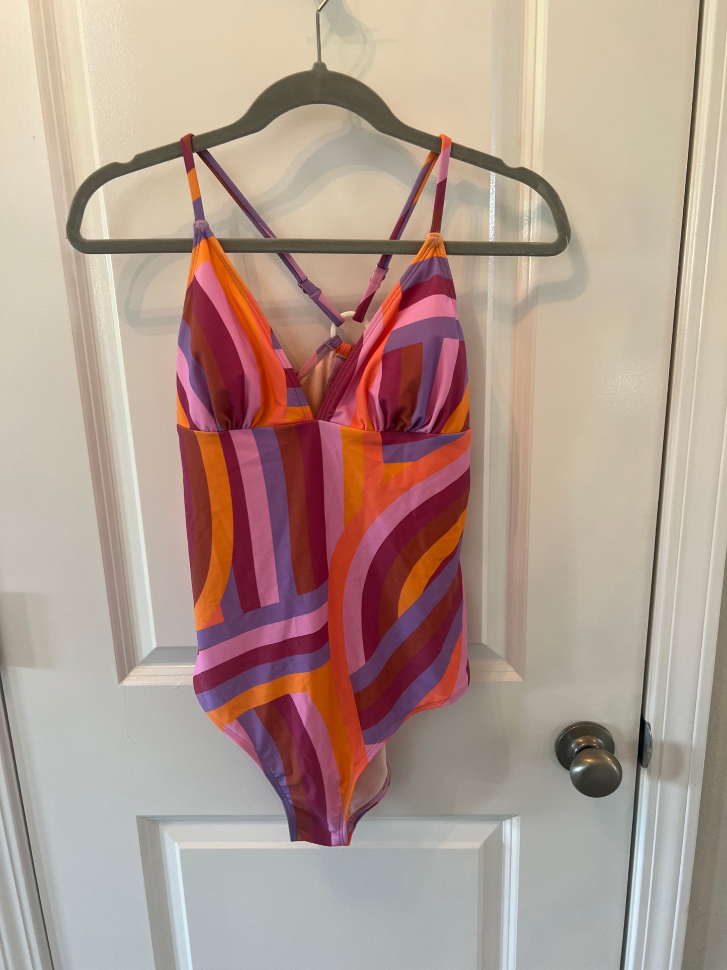 Cupshe Dangerous Curves Ahead Cheeky One Piece Swimsuit Women’s Size Medium Purple