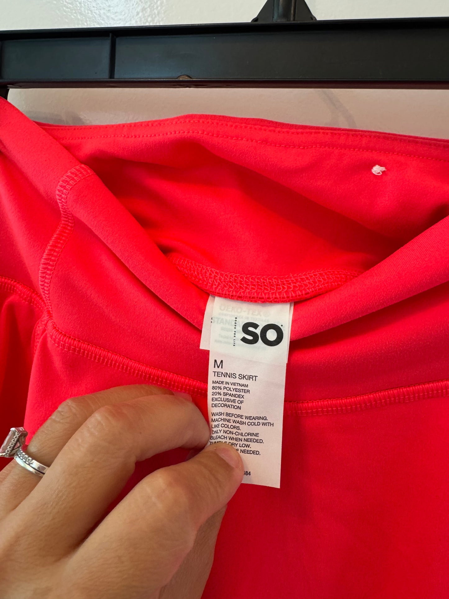 SO Active Skirt Women’s Medium Neon Coral Pink