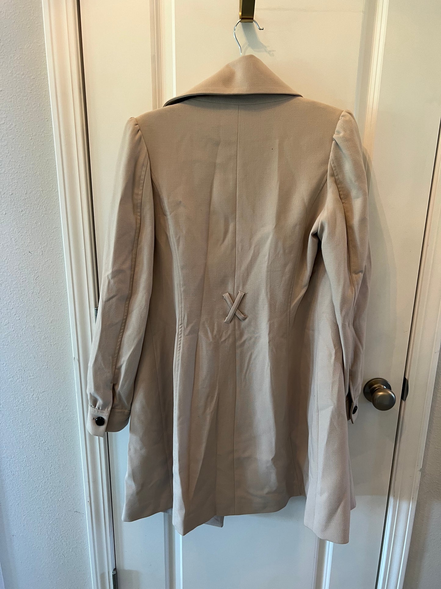 H&M Trench Coat Women’s Size 10 Tan