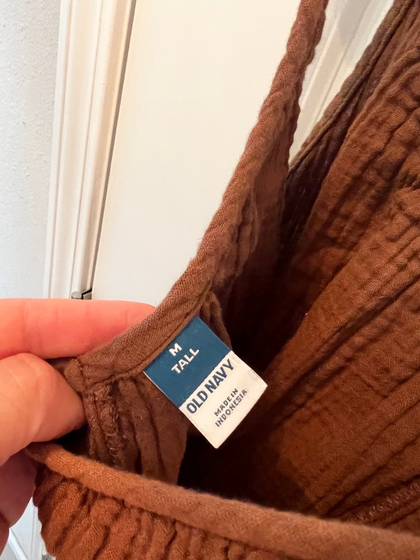 Old Navy Jumpsuit Women’s Medium Tall Brown