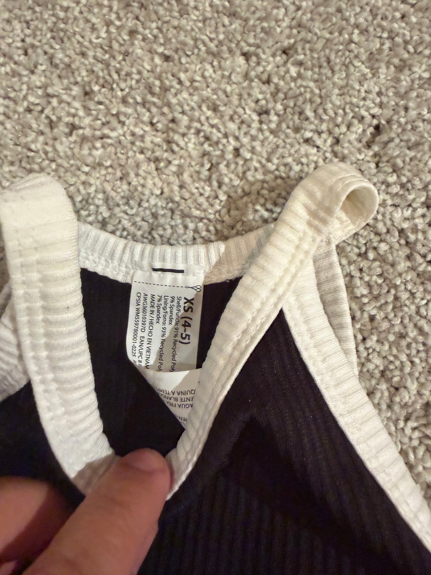 Girls Athletic Outfit Size 4/5