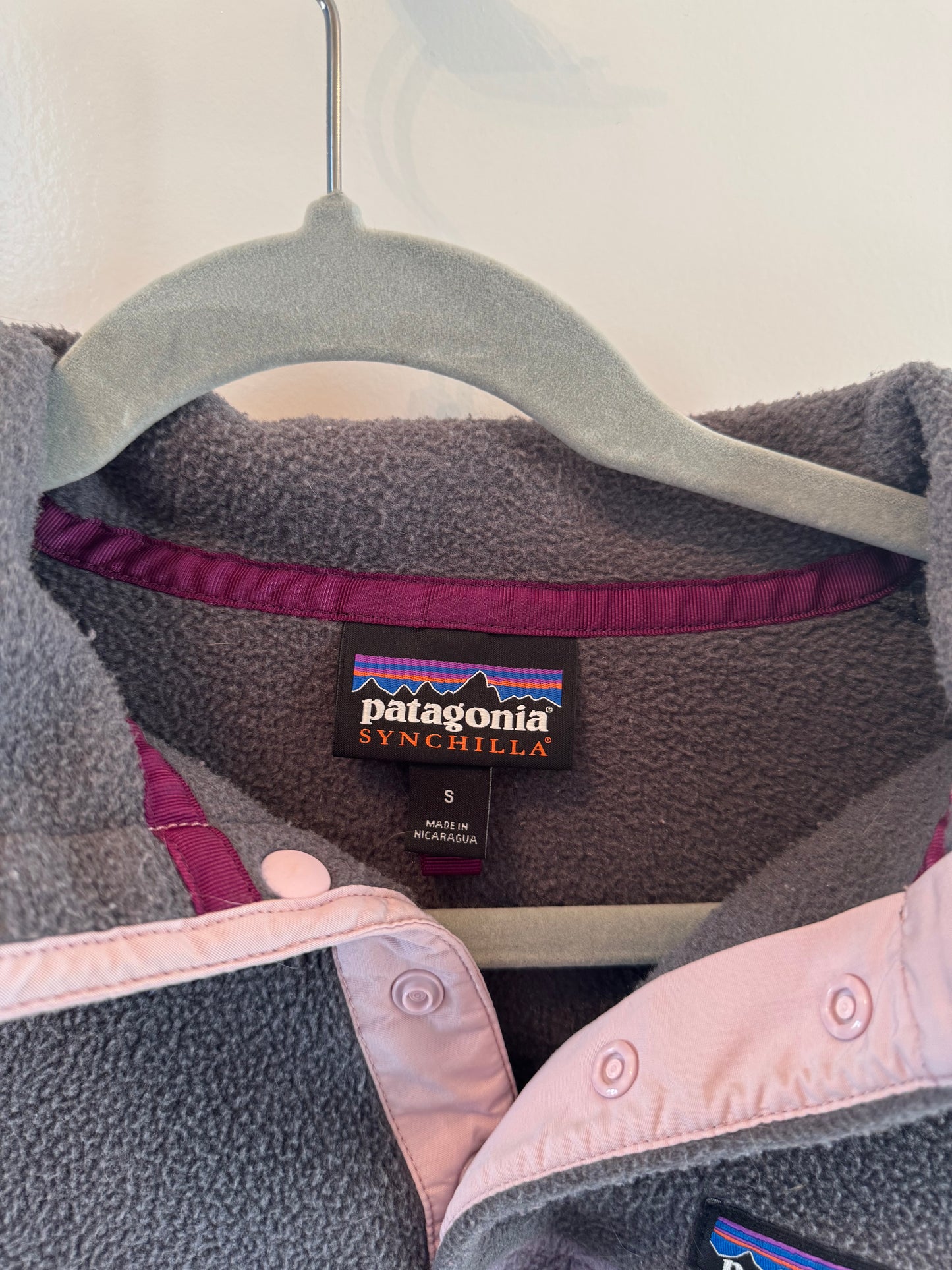 Patagonia Lightweight Synchilla Snap-T Pullover Fleece Women’s Small Smokey Violet