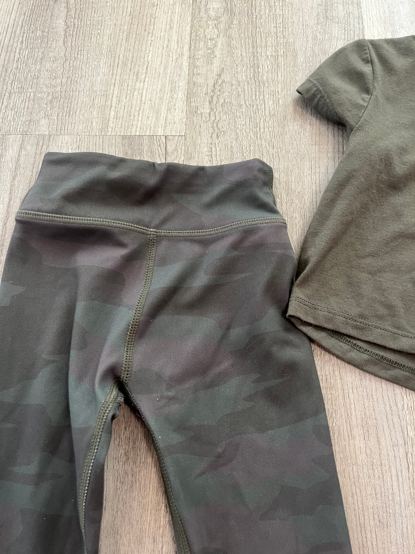 GB Matching Set Toddler Girl Size 2T Camo Green