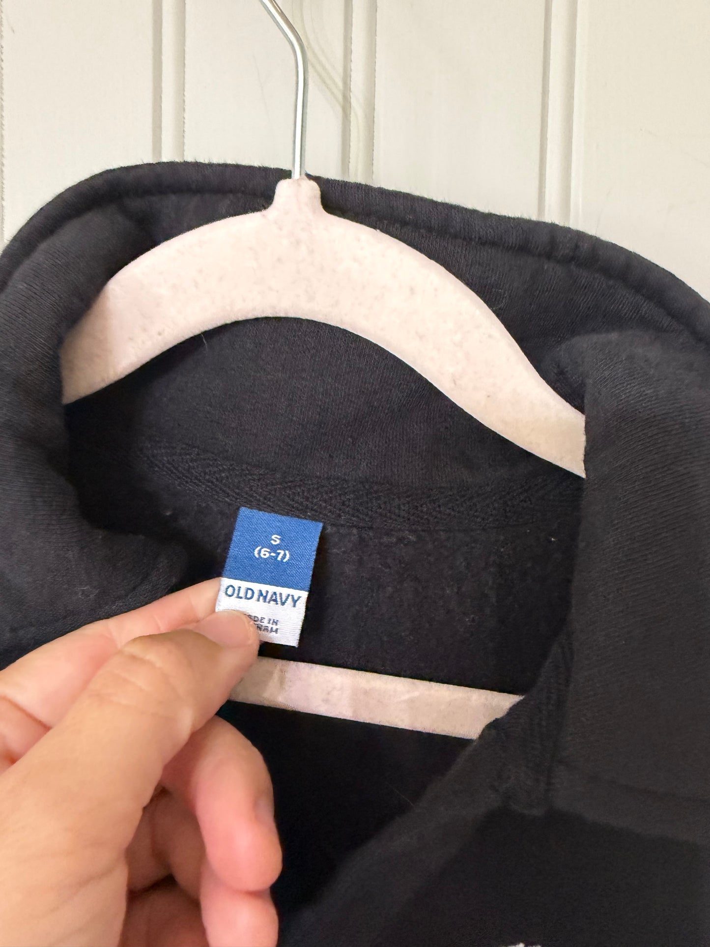 Old Navy Pullover Girl’s Small (6-7)