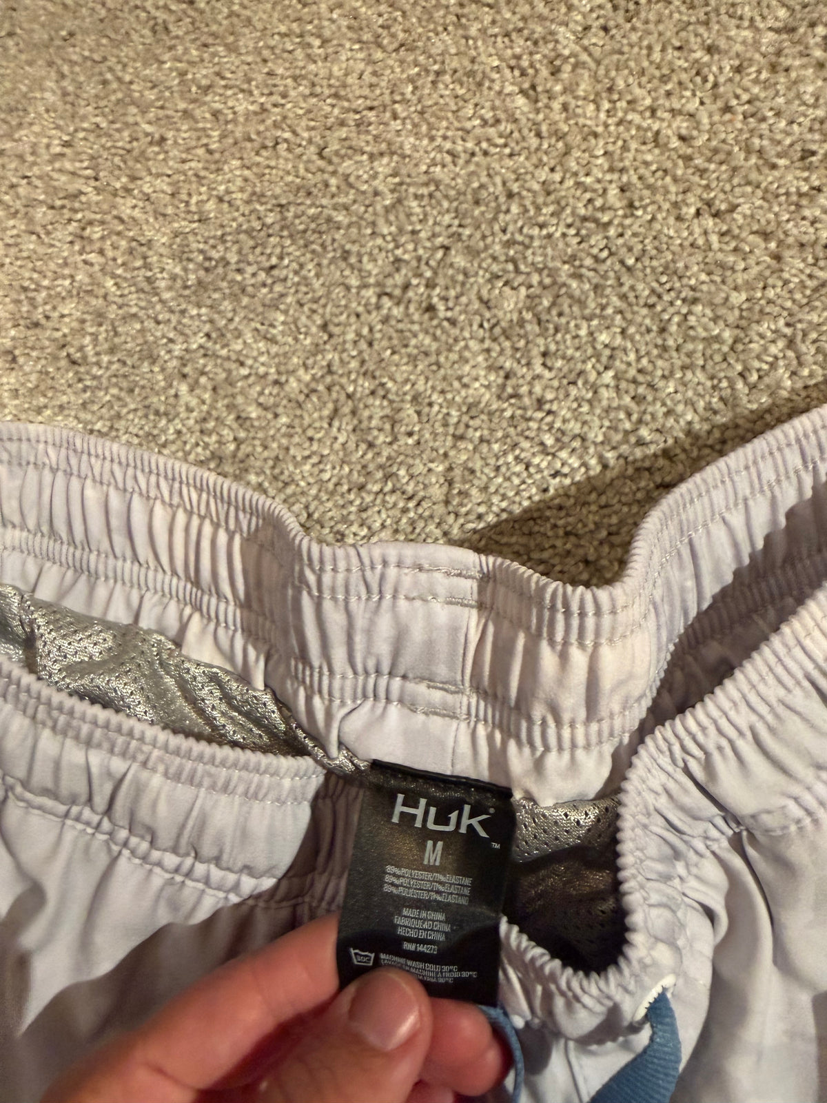 Huk brand shorts size men’s medium