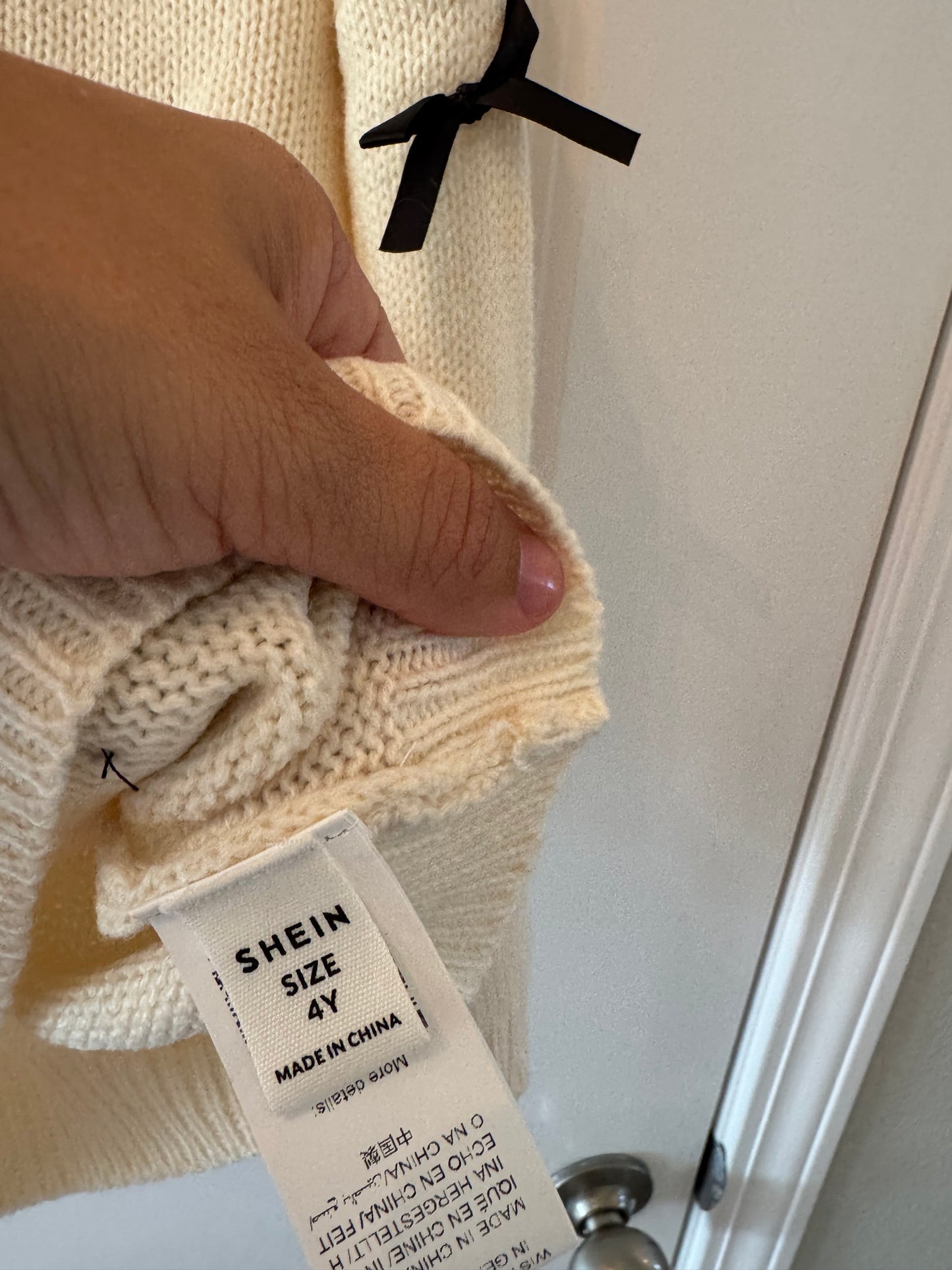 Toddler Bow Sweater Size 4
