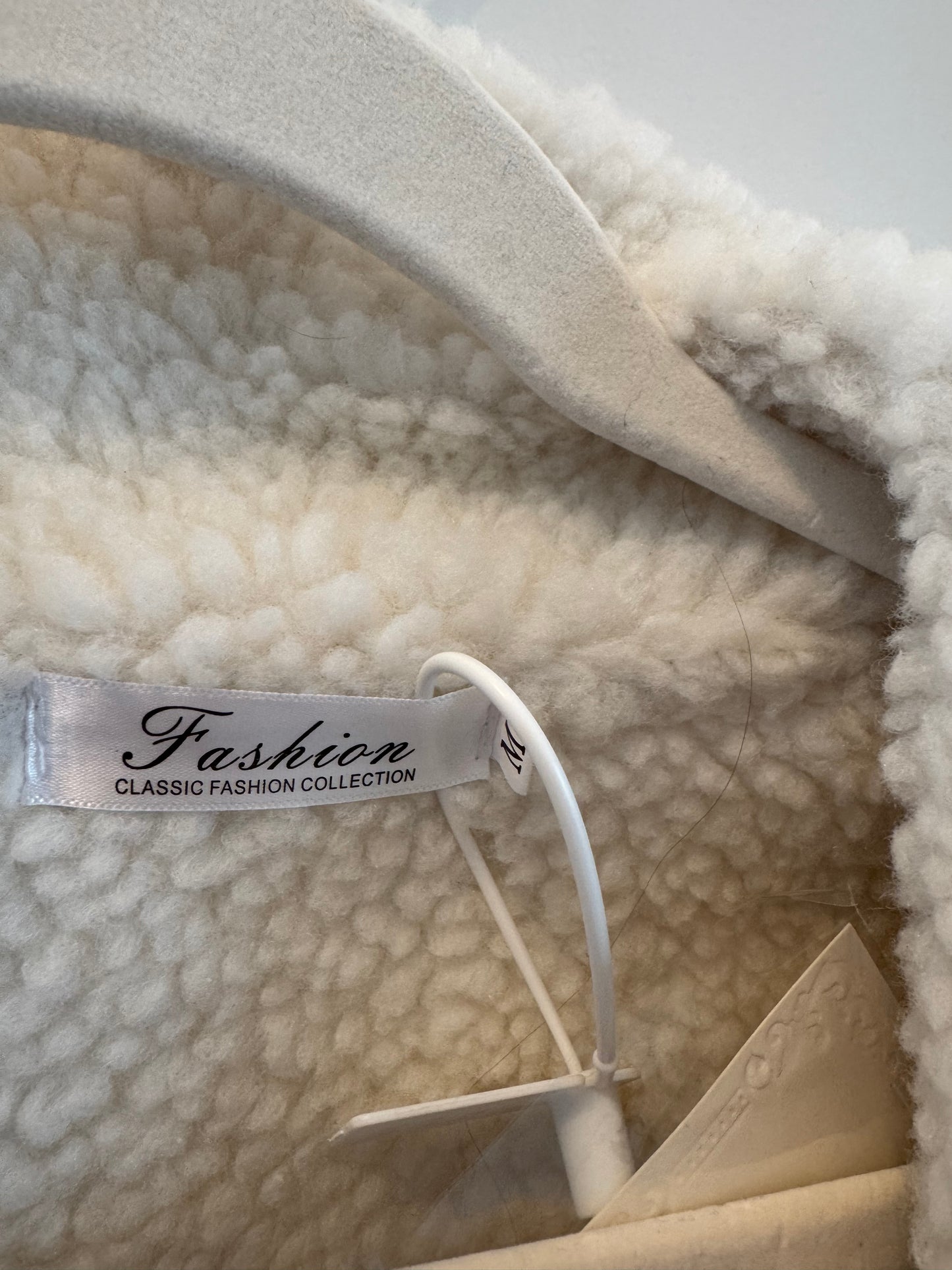 Faux Suede Sherpa Aviator Jacket Women’s Size Medium Cream NWT
