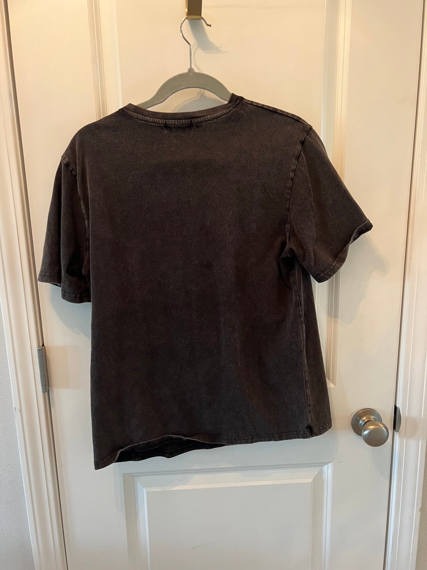 Sports Salt Wash Graphic Tee Women’s Size Medium Black
