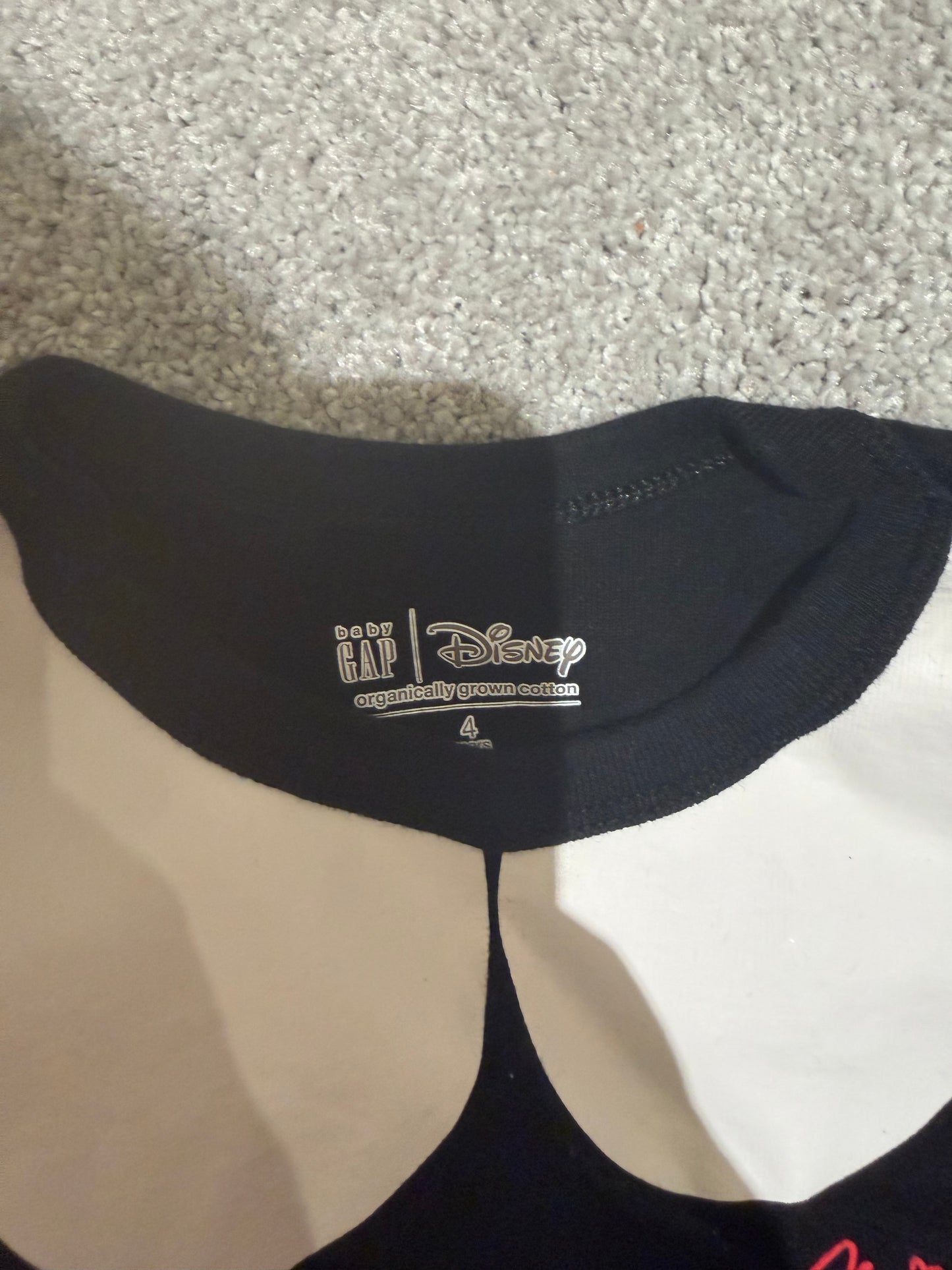 Gap x Disney Bundle of 2 Pairs Pajamas Toddler Size 4 Years