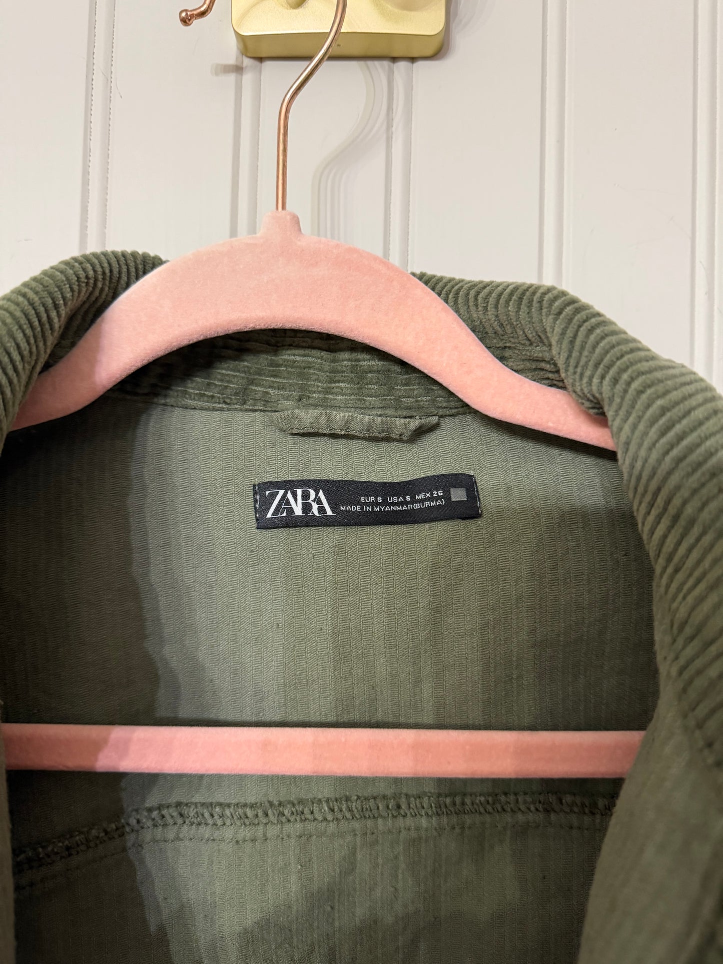 Zara Green Corduroy Jacket Size Small