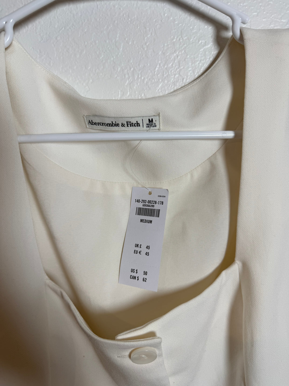 Abercrombie Women’s Vest Size Medium