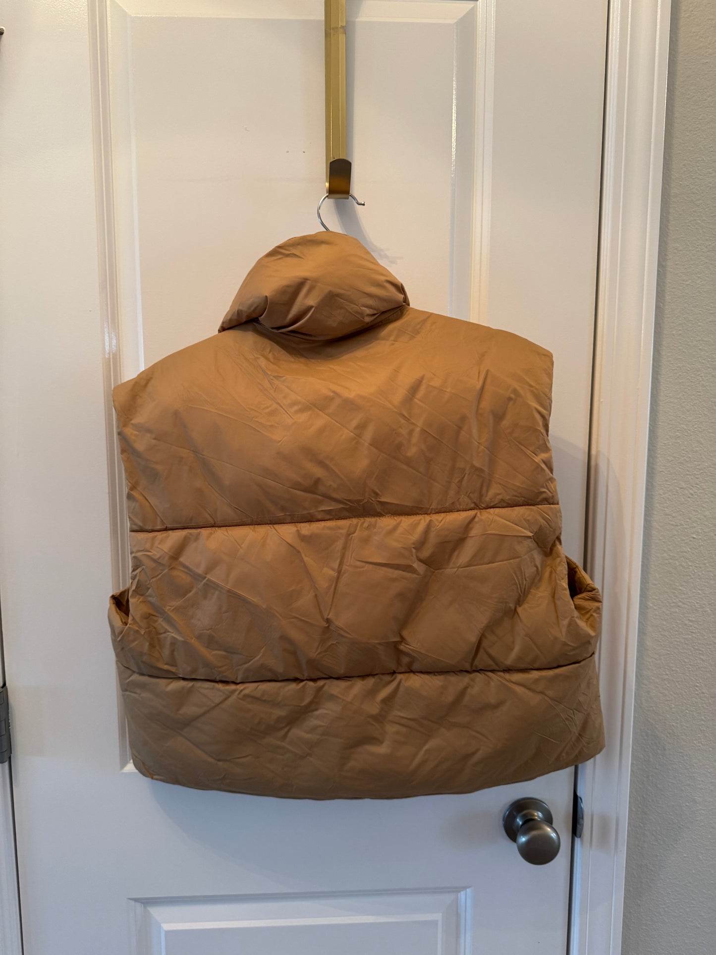 Puffer Vest Women’s Medium Tan