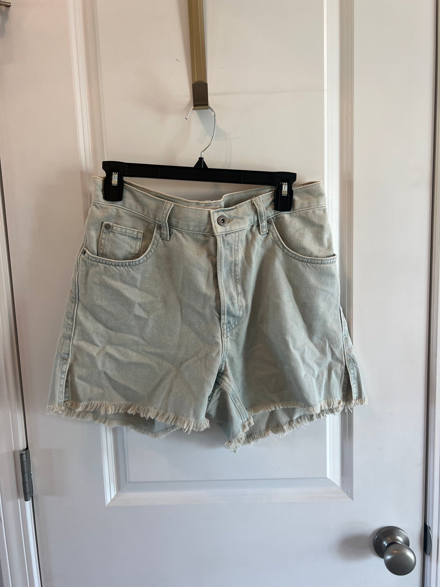 H&M Mom Jean Shorts High Waist Cutoff Women’s 8 NWT