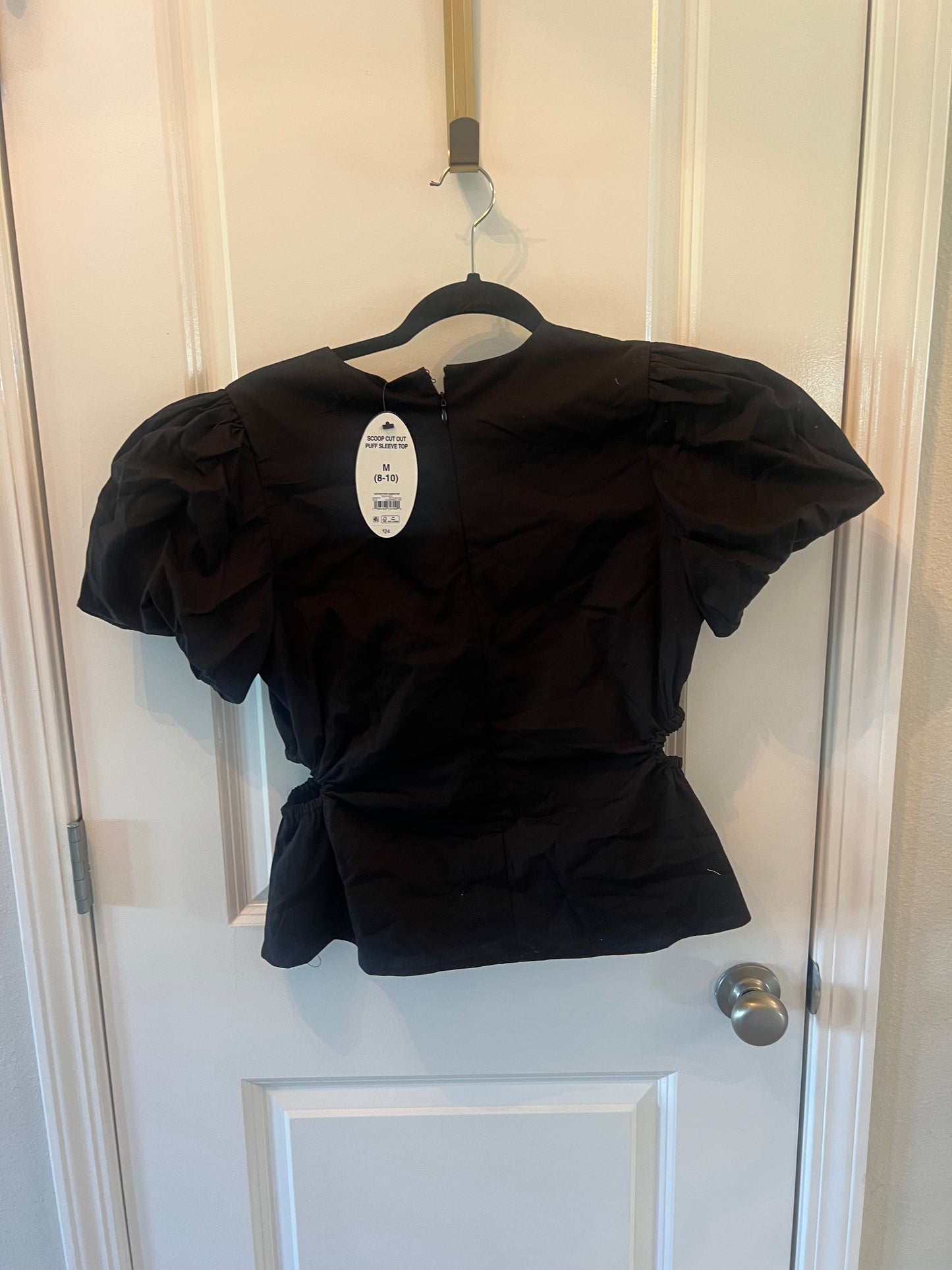 Puff Sleeve Top w Cutouts Women’s Size Medium Black