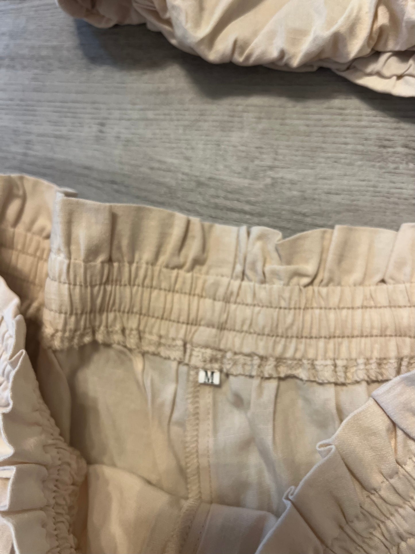 Women’s Cream Set Size Medium