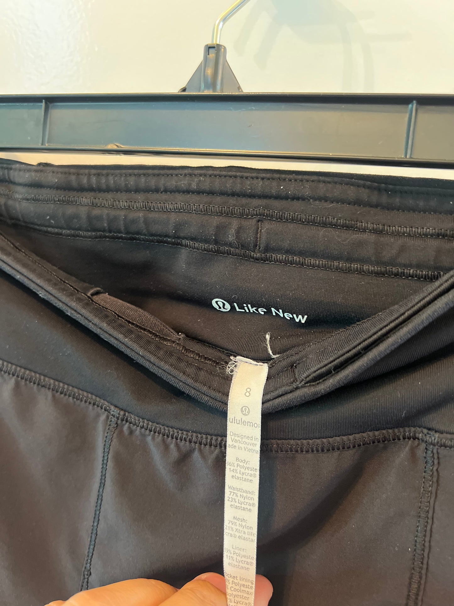 Lululemon Active Shorts Women’s Size 8 (Medium) (slight fading)
