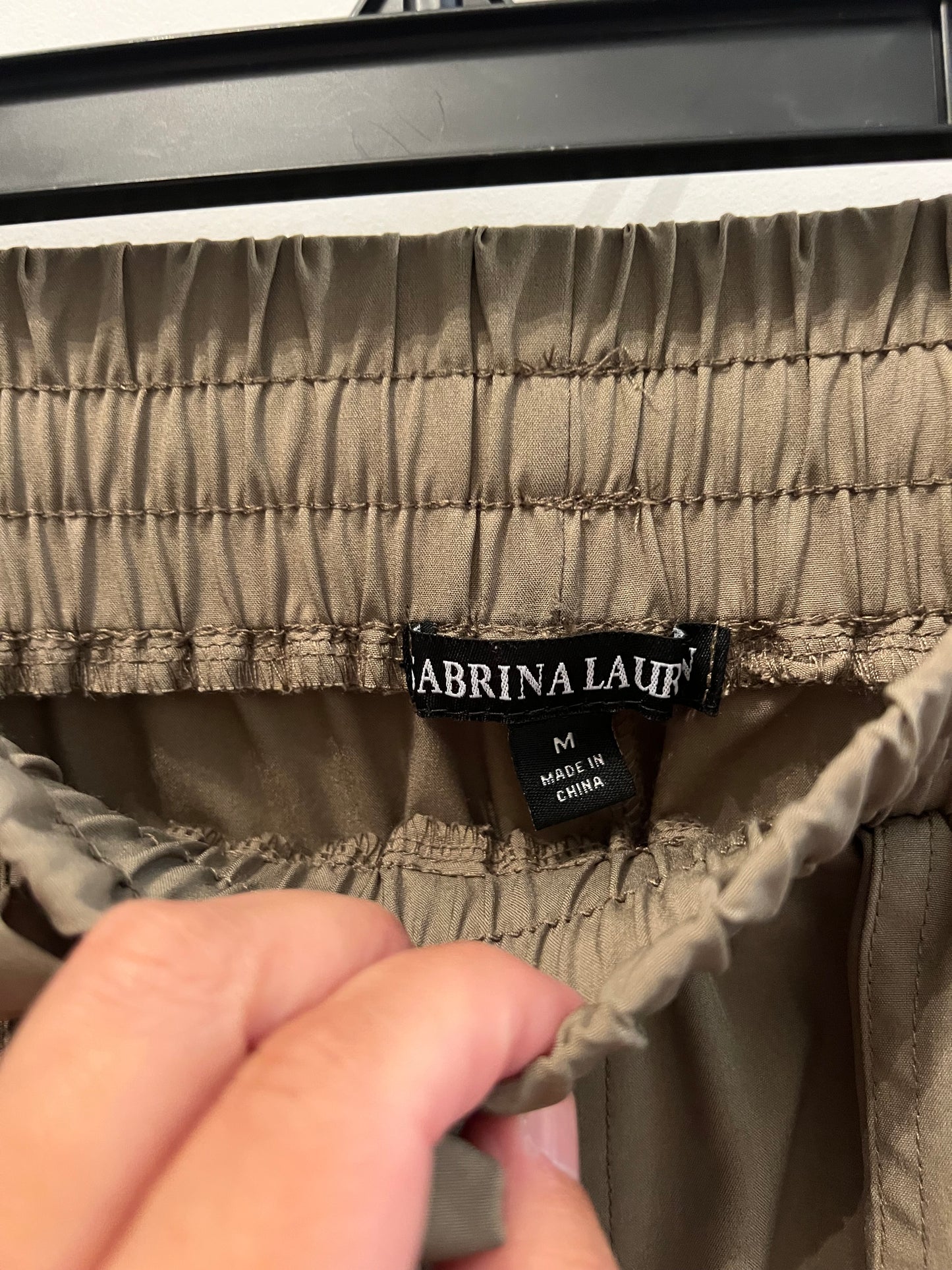 Women’s Olive Green Joggers Size Medium